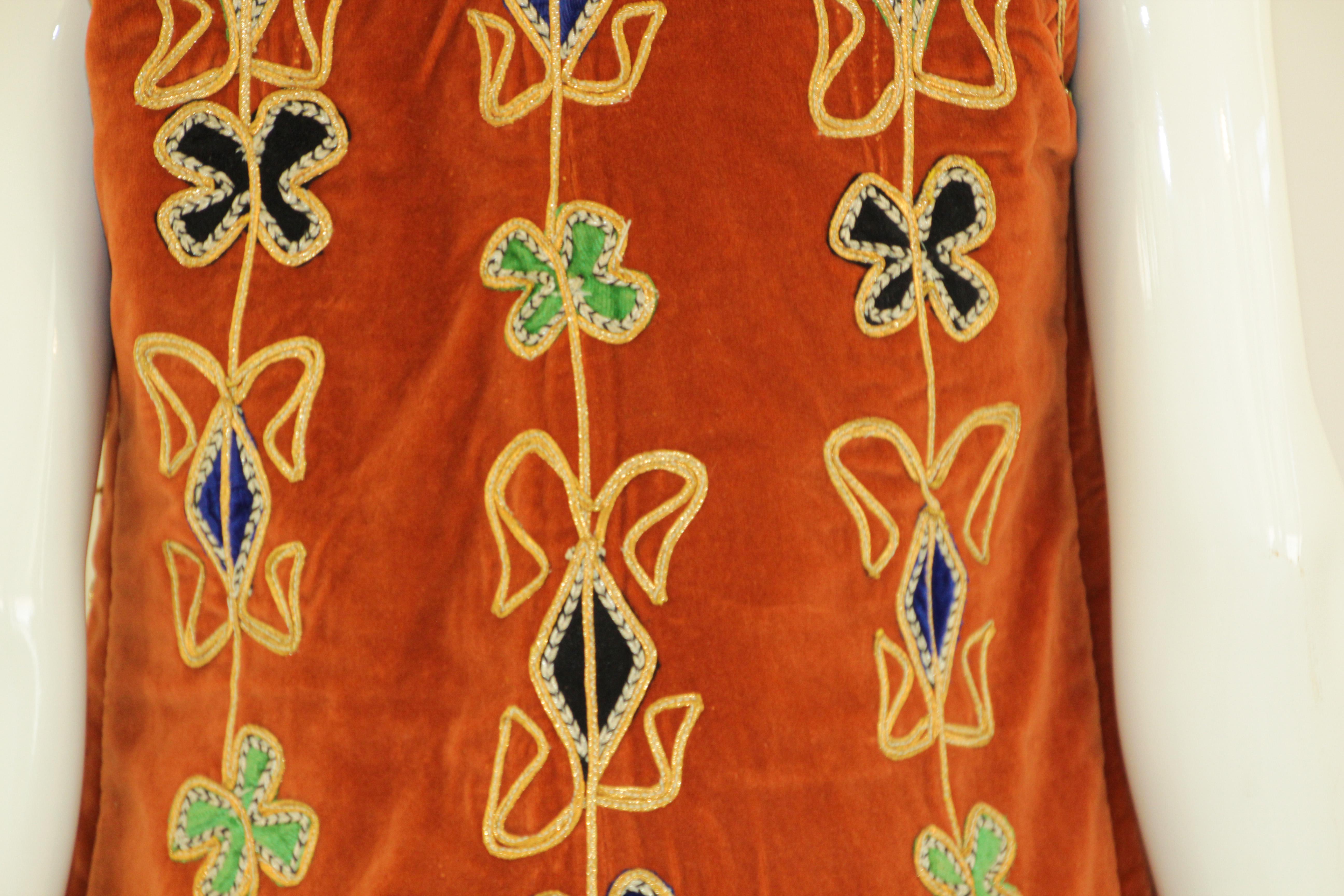 Vintage Vest Velvet Embroidered Asian Ethnic Boho Chic Jacket 1970's For Sale 3