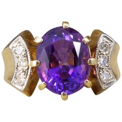 Vintage Vibrant 3.05 Carat Amethyst and Diamond 18 Karat Gold Ring