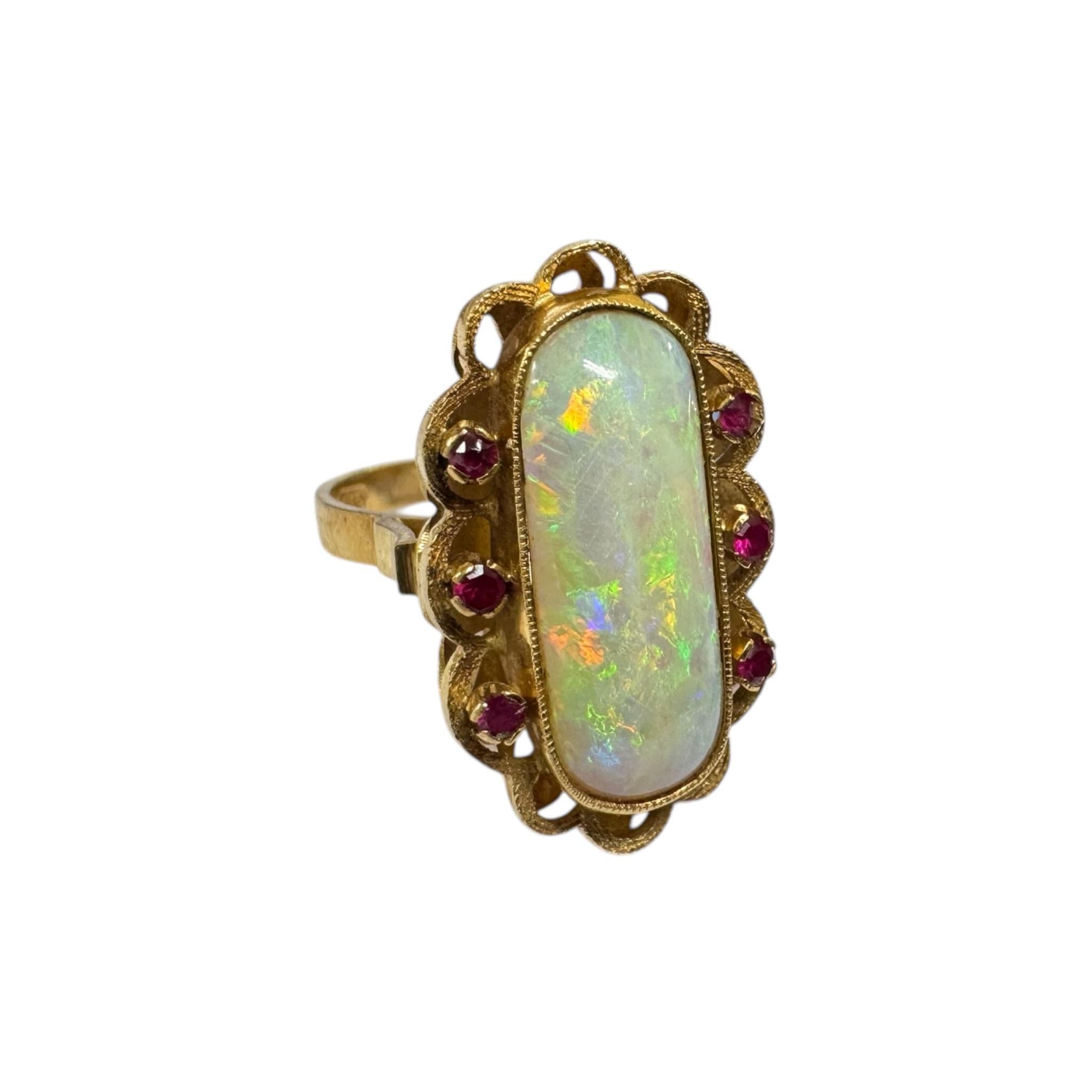 Vintage Vibrant Opal & Ruby Cocktail Ring 18K Yellow Gold For Sale 2