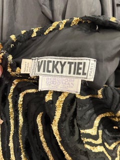 Vicky Tiel 1980, abito da sera con fessure e oro nero di Bergdorf, Vintage By