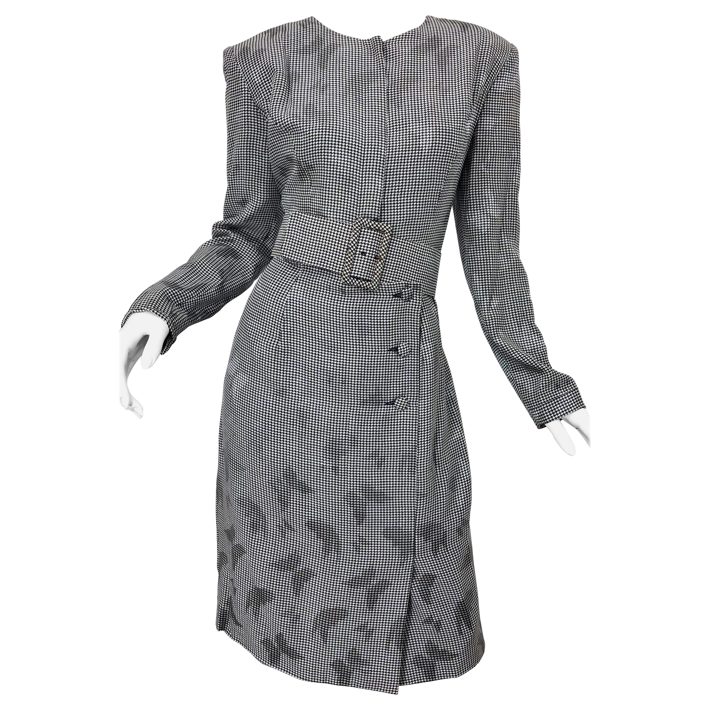 1980s Vicky Tiel Couture Sz 10 12 Negro Blanco Pata de gallo Mariposa Vestido de seda en venta