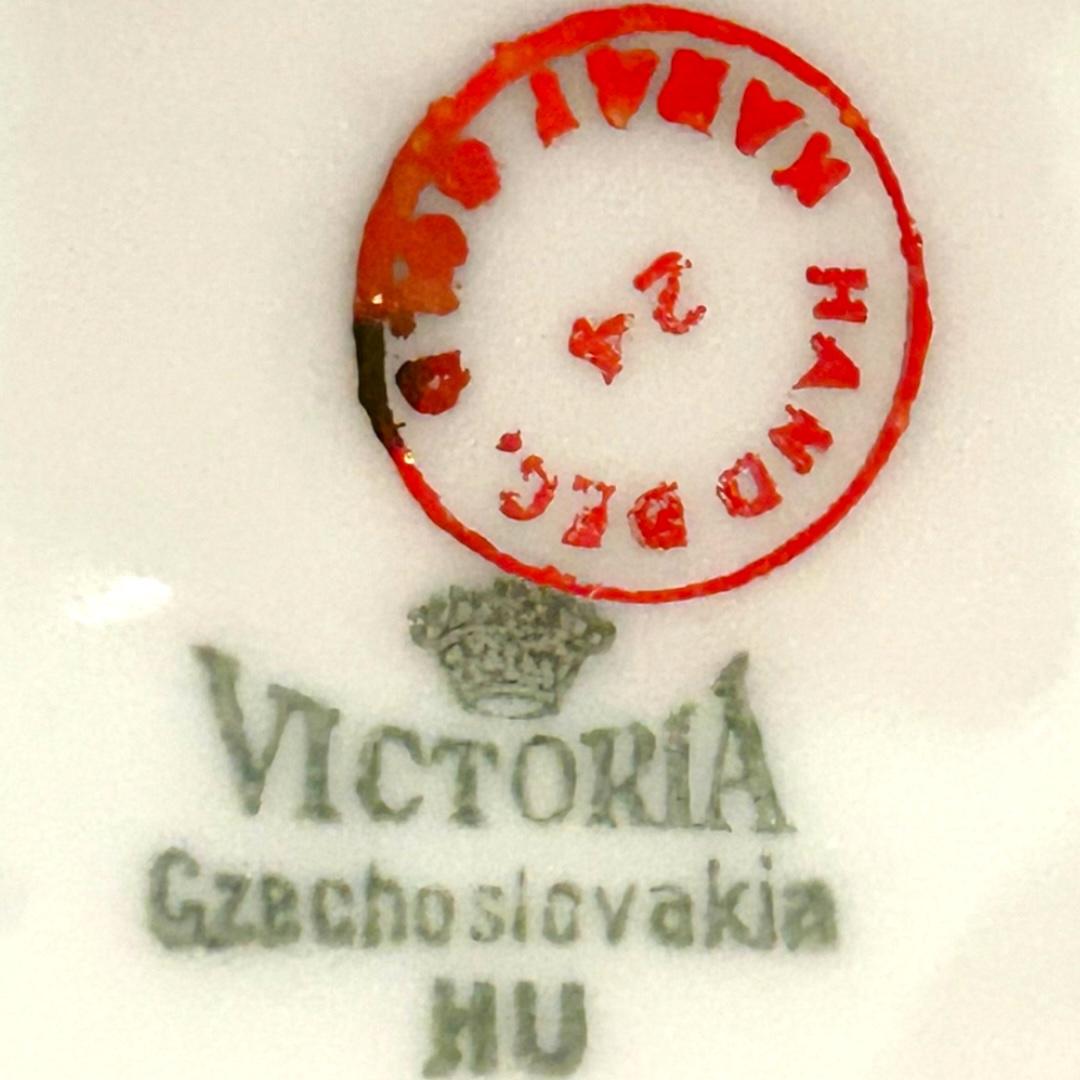 Vintage Victoria Czechoslovakia China 24k Gold Decorated Bohemian Coffee/Tea Set en vente 12