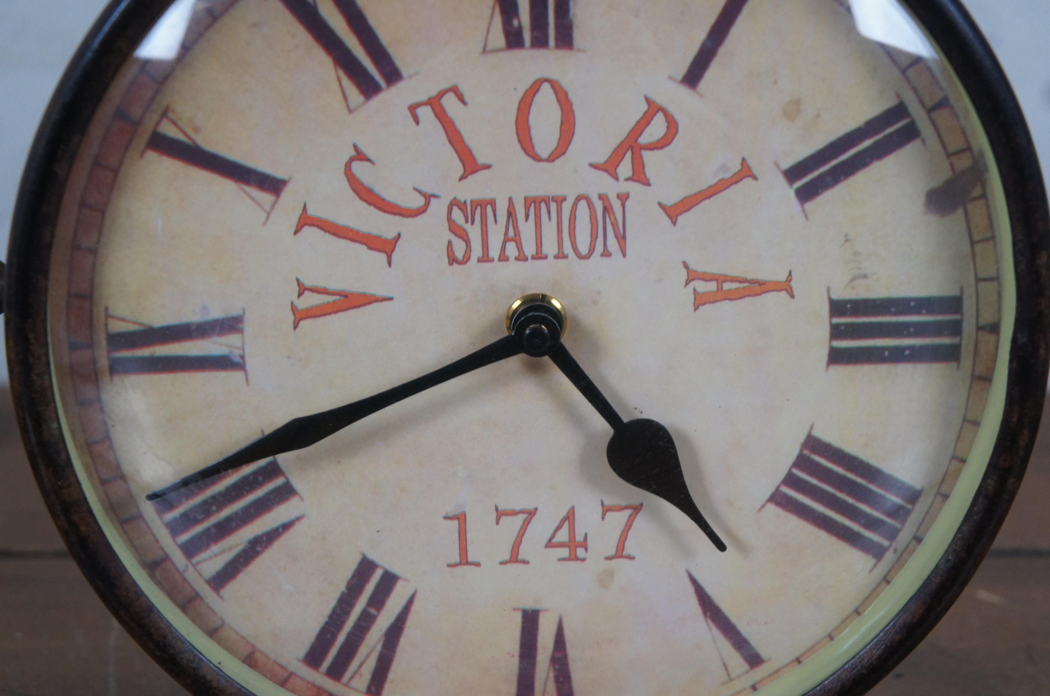 20th Century Vintage Victoria Station 1747 Double Sided Brass Wall Mount Railway Clock 8