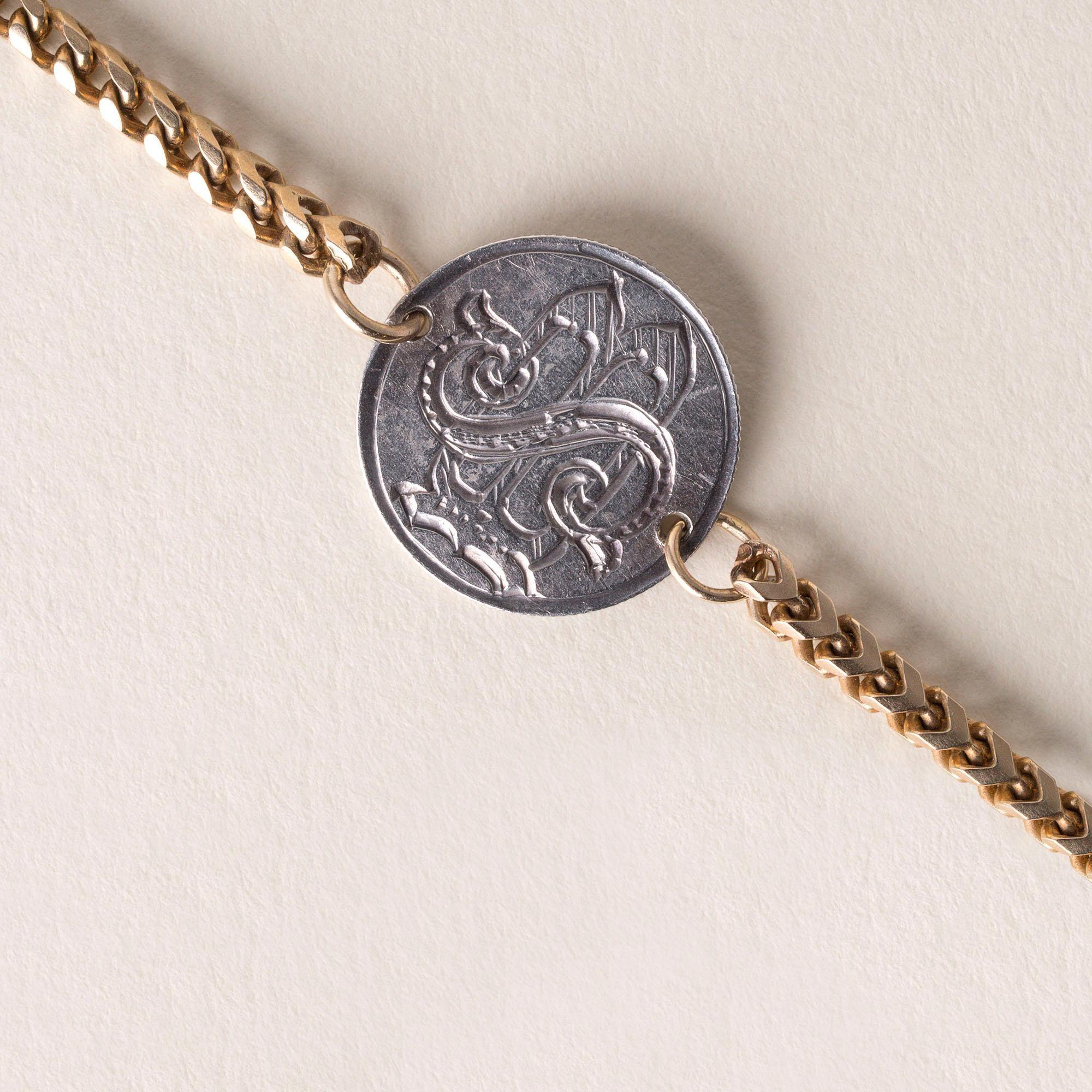 Women's Vintage Victoria the Great Canadian Coin Charm Bracelet 9K Yellow Gold For Sale
