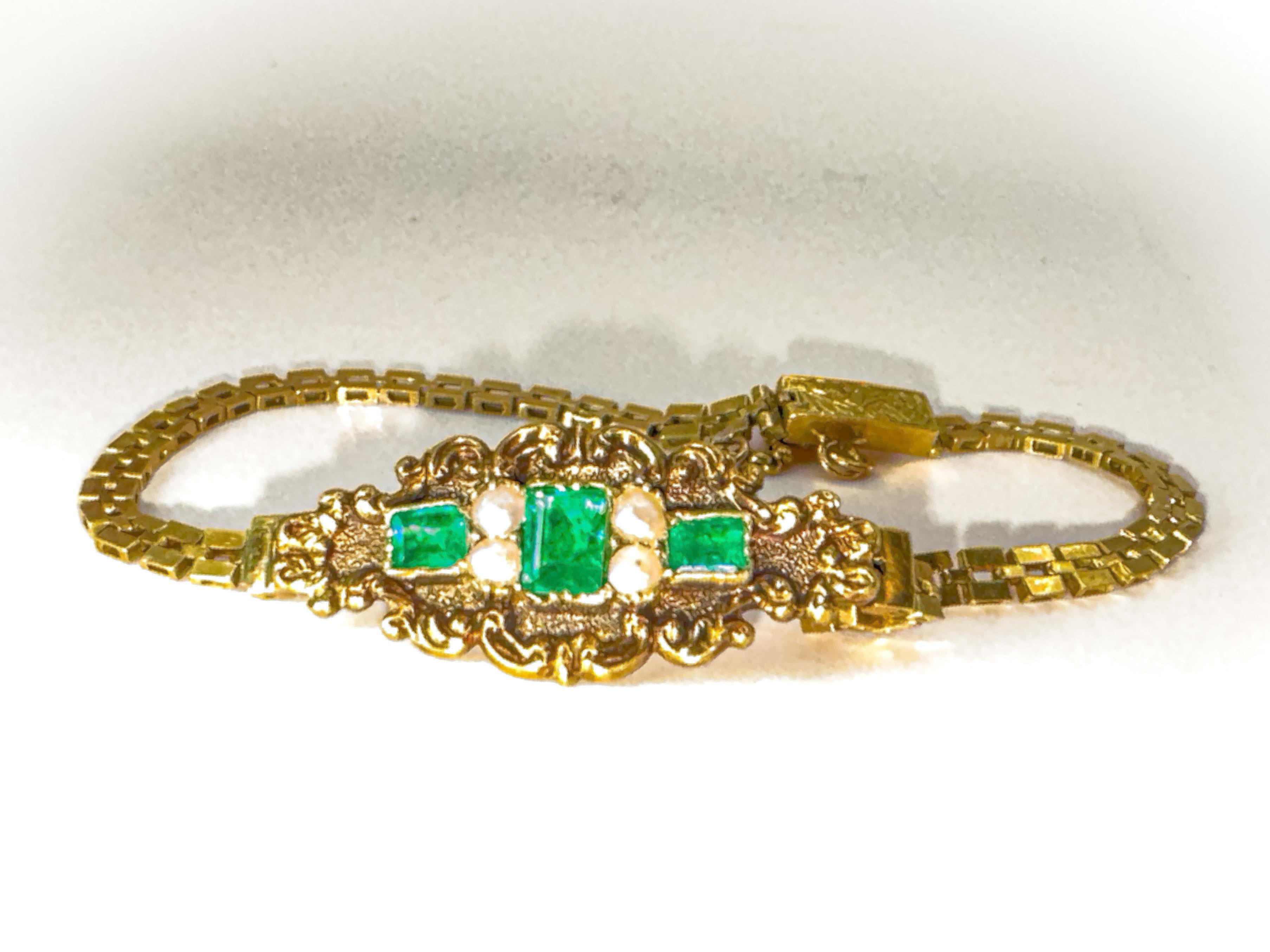 Seltenes viktorianisches Smaragdarmband im Vintage-Stil aus 18 Karat Gelbgold (Smaragdschliff) im Angebot