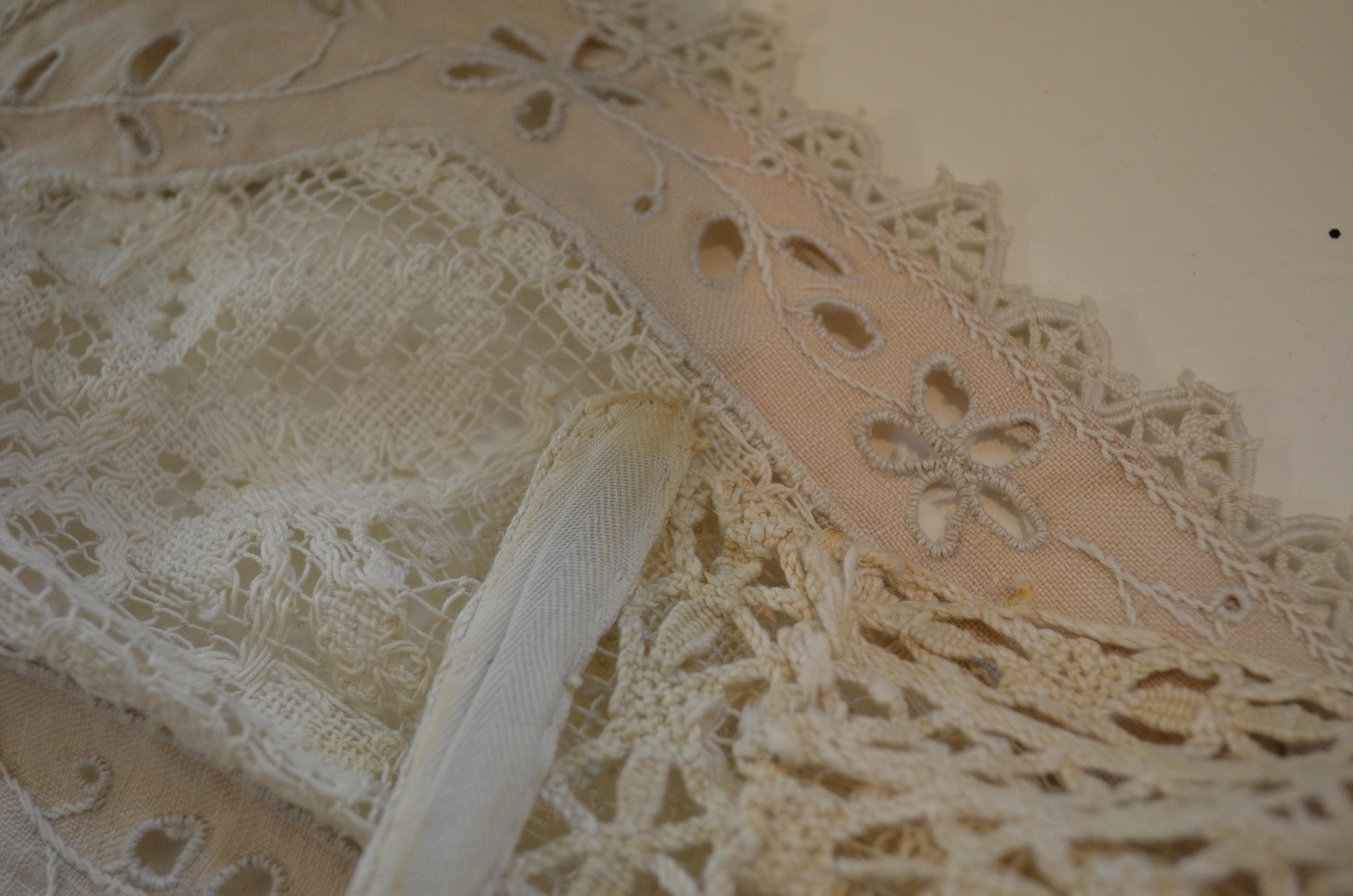 Vintage Victorian Crochet Knit Capelet with Eyelet In Excellent Condition In Carmel, CA