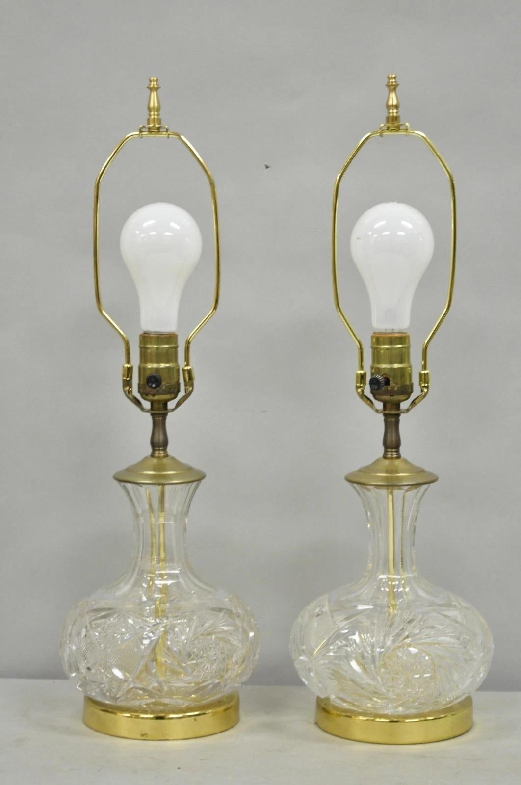 Vintage Victorian Cut Crystal Bleiglas kleine Glühbirne Tischlampen - ein Paar im Angebot 4