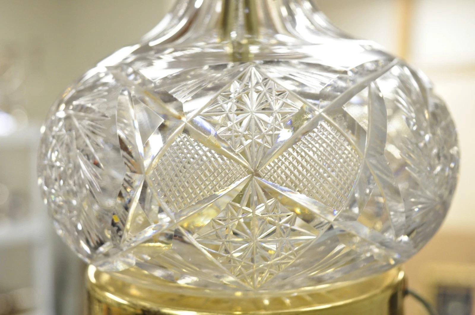 Vintage Victorian Cut Crystal Bleiglas kleine Glühbirne Tischlampen - ein Paar (Unbekannt) im Angebot