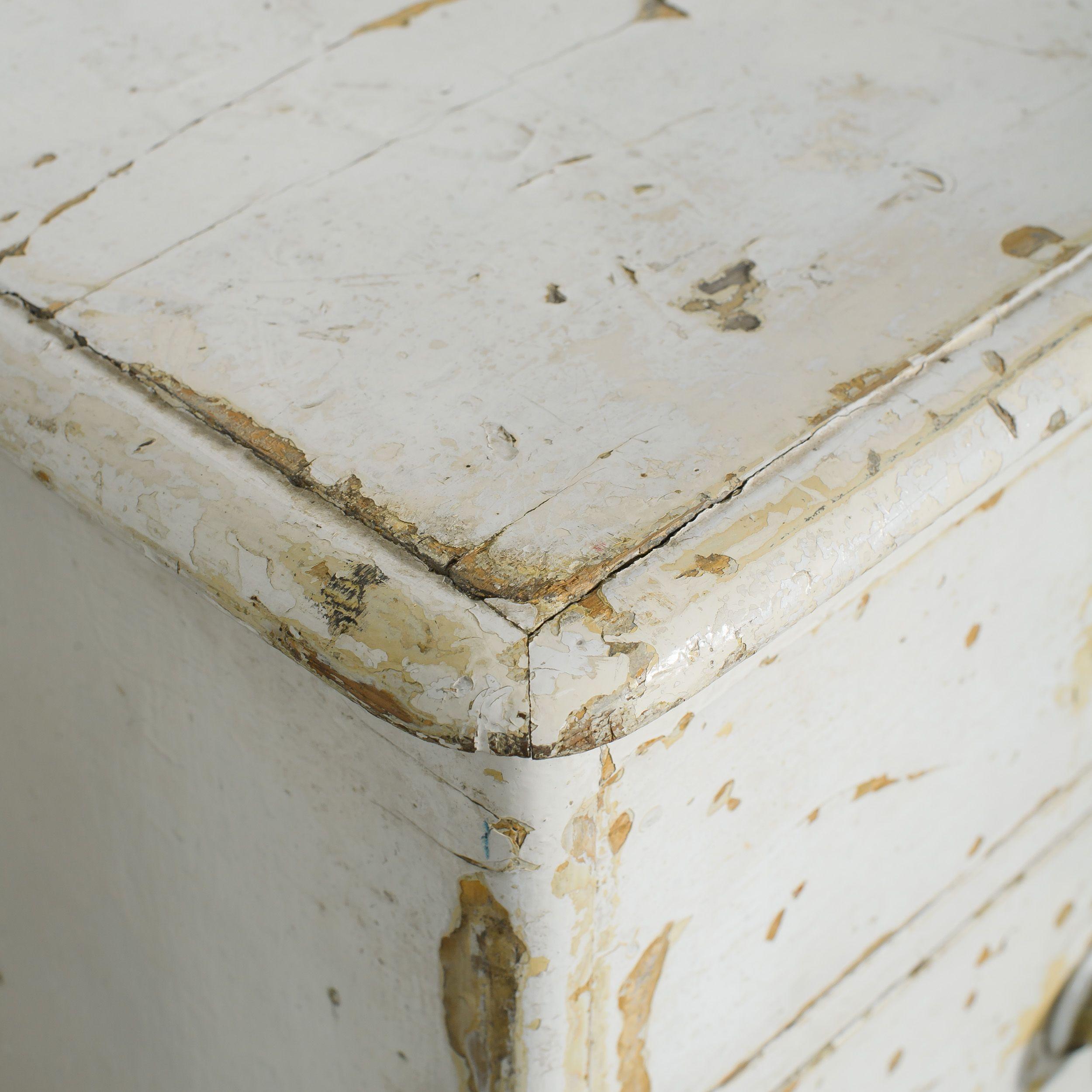 20th Century Vintage Victorian Dresser For Sale