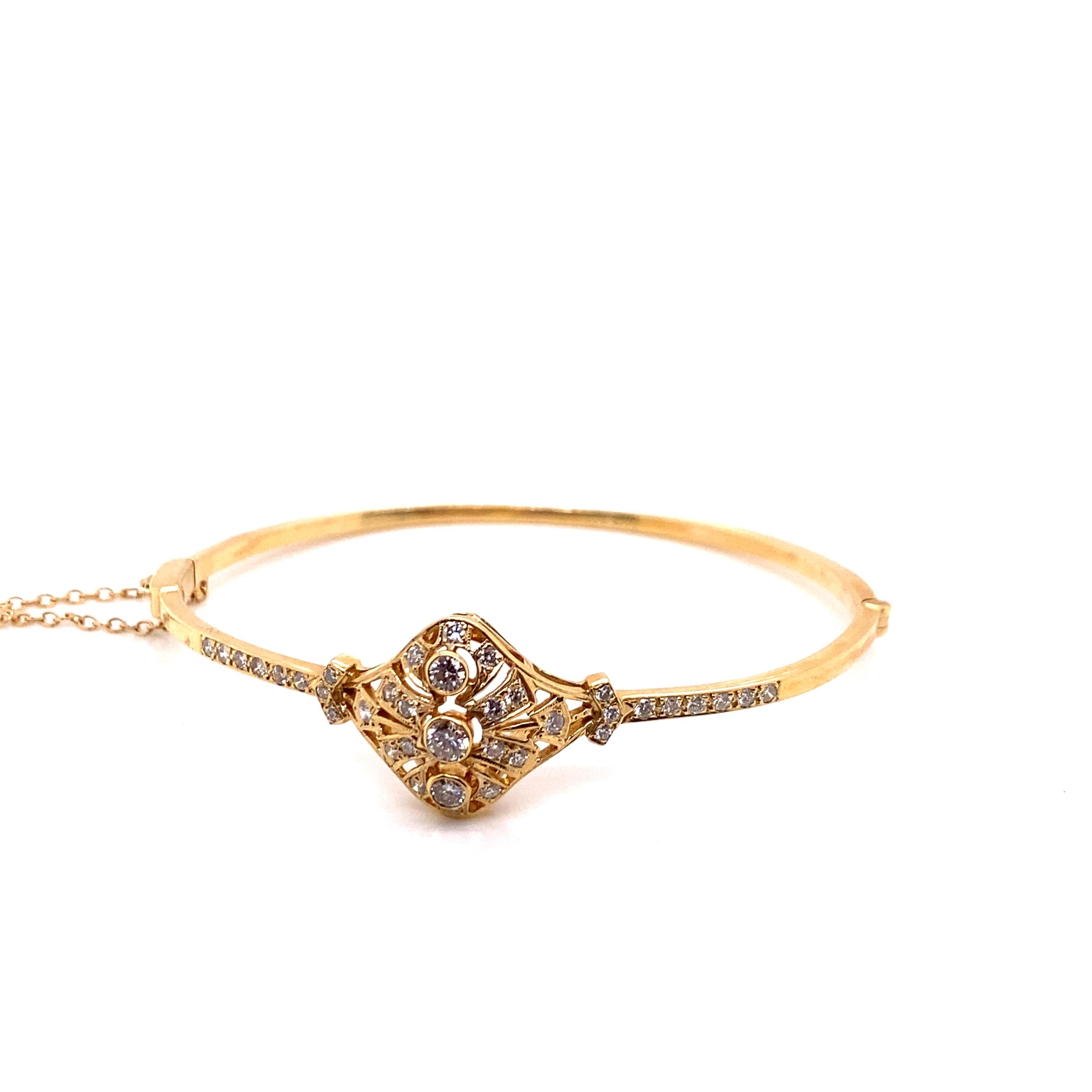 Bracelet jonc vintage en or jaune 14 carats, reproduction de l'époque victorienne Neuf - En vente à Boston, MA