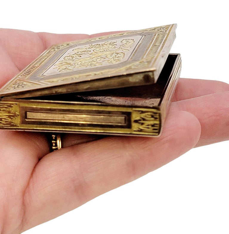 Pink Snuff Box Vintage Victorian Era Snuff Box 14 Karat Yellow and Rose Gold Floral ...
