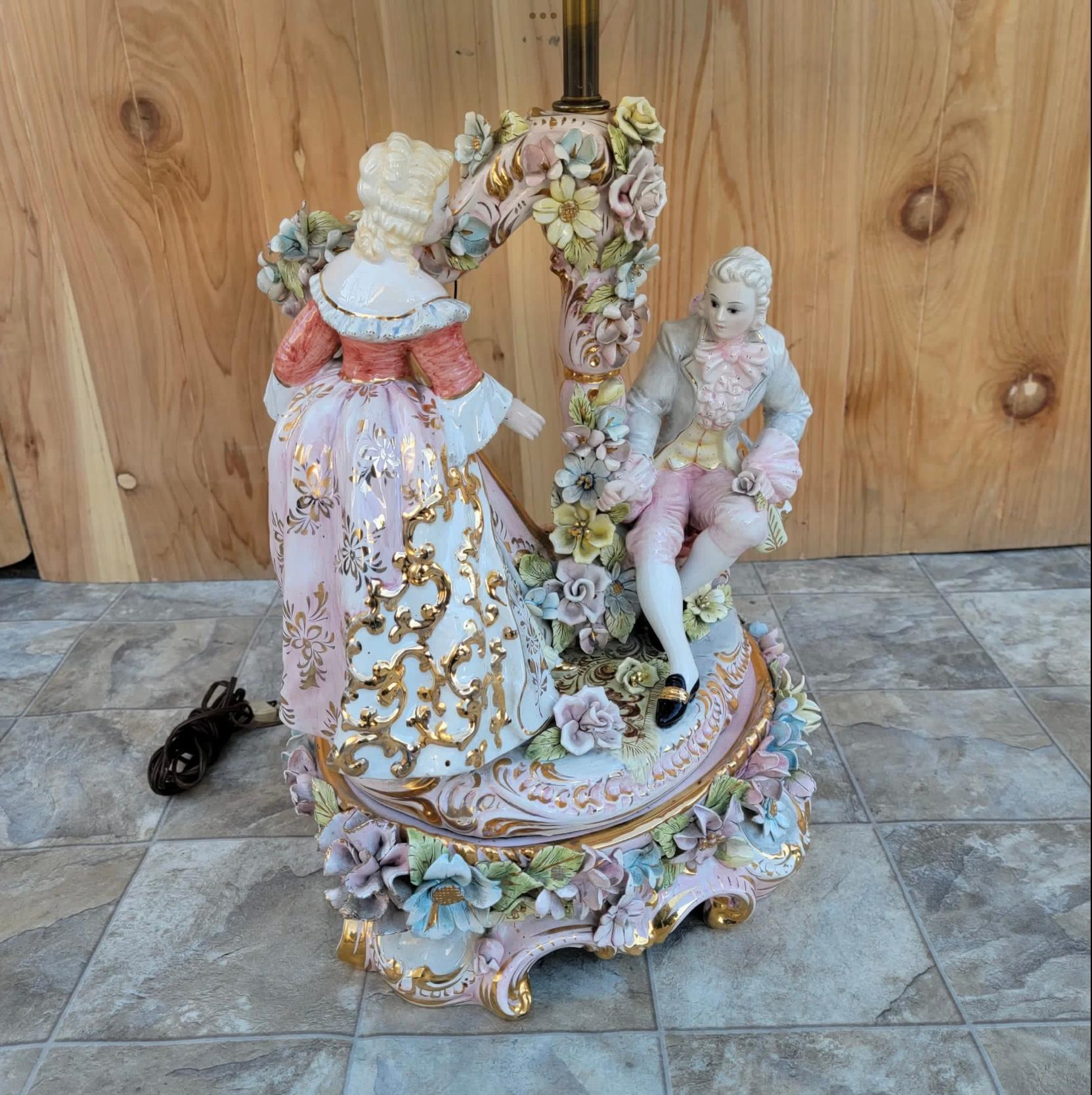 Vintage Victorian Italian Capodimonte Porcelain Table Lamp with Shade In Good Condition For Sale In Chicago, IL