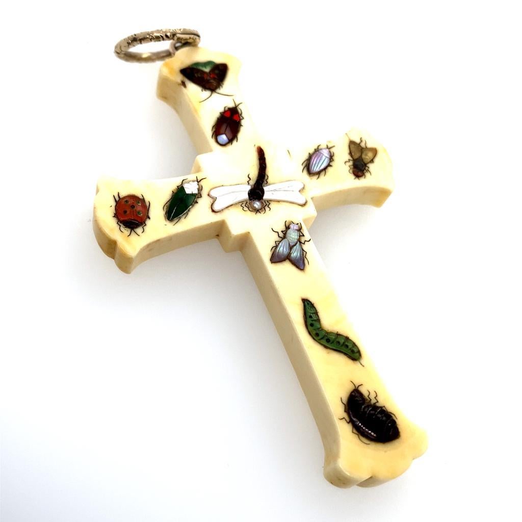 Late Victorian Vintage Victorian Mother of Pearl Cross Pendant, Circa 1910