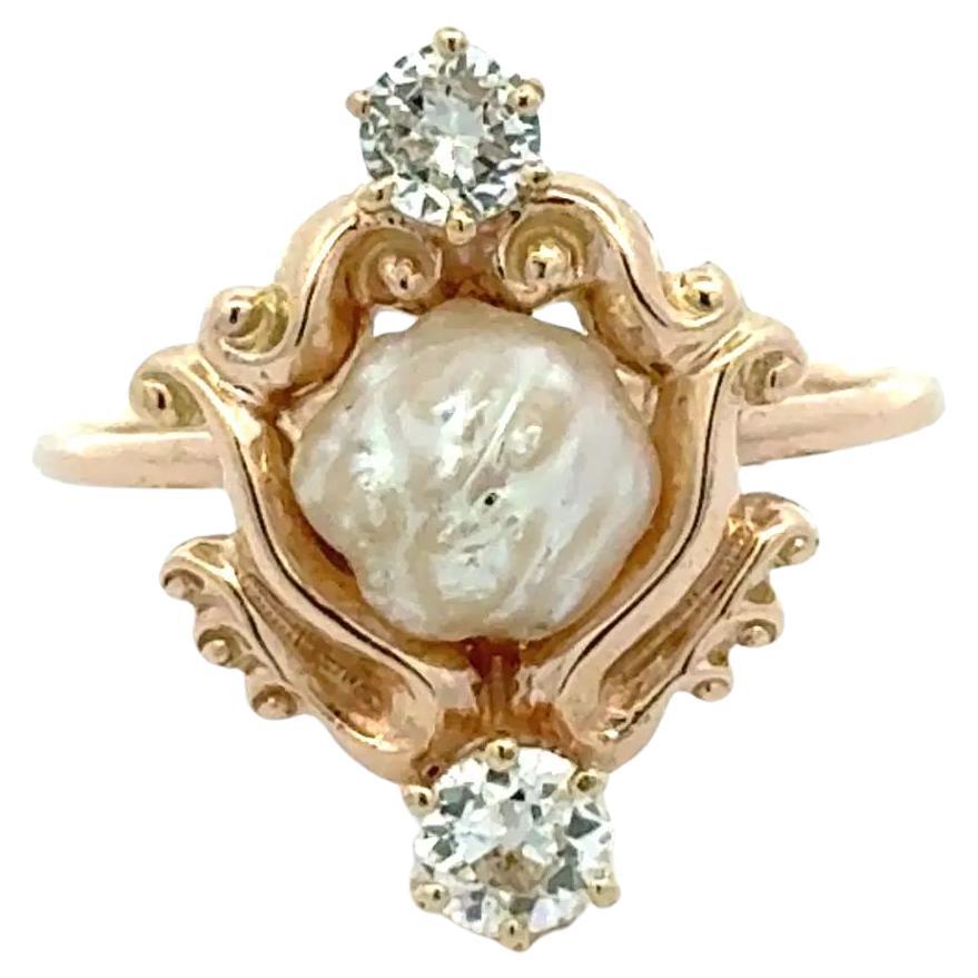 Bague ancienne victorienne en or avec perles naturelles et diamants OEC en vente