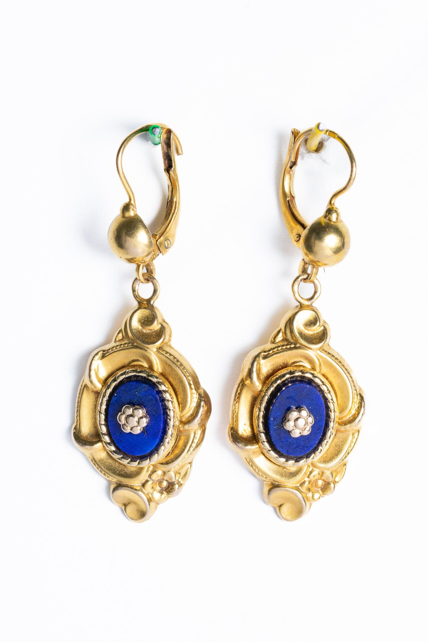 Orecchini a goccia in oro 14 ct e lapislazzuli di epoca vittoriana in vendita 1