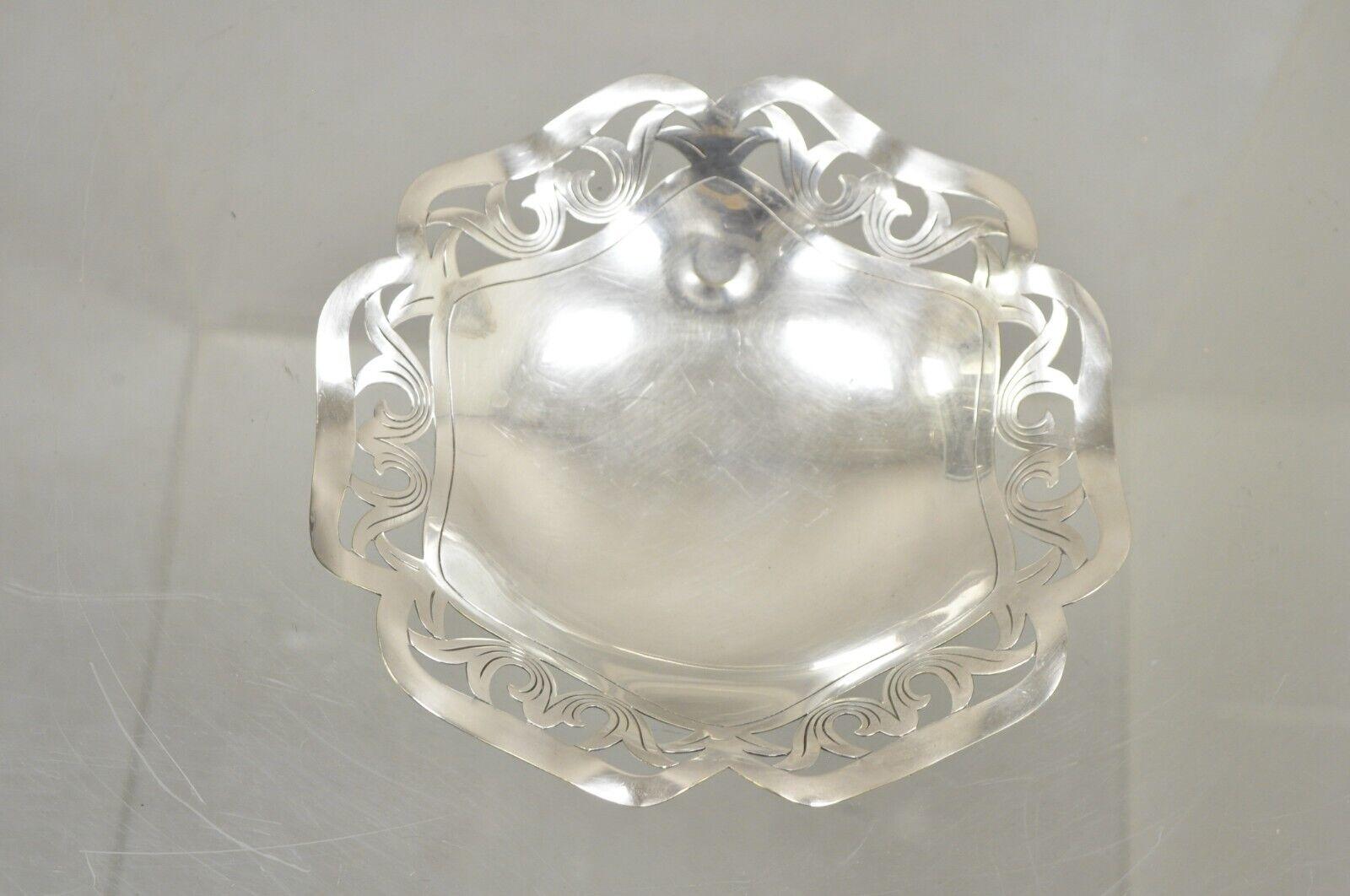 Vintage Victorian Scalloped Pierced Gallery Silver Plated Candy Trinket Dish For Sale 6