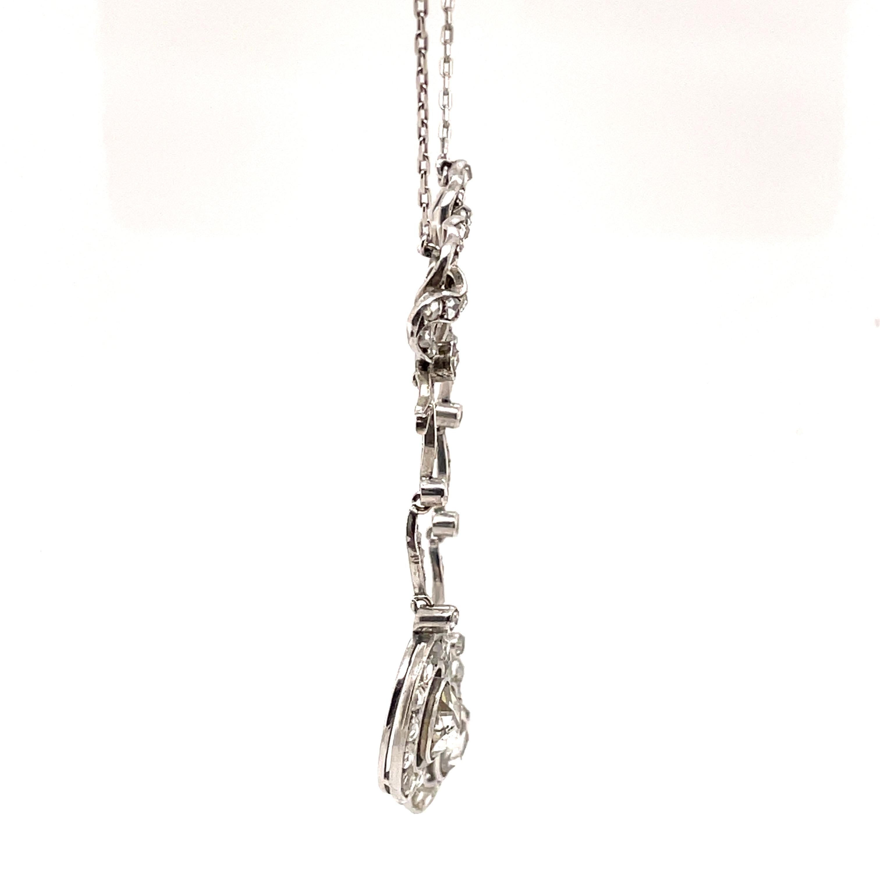 Platin-Halskette im viktorianischen Vintage-Stil mit Diamanttropfen im Rosenschliff, ca. 3,20 Karat im Zustand „Relativ gut“ im Angebot in BEVERLY HILLS, CA