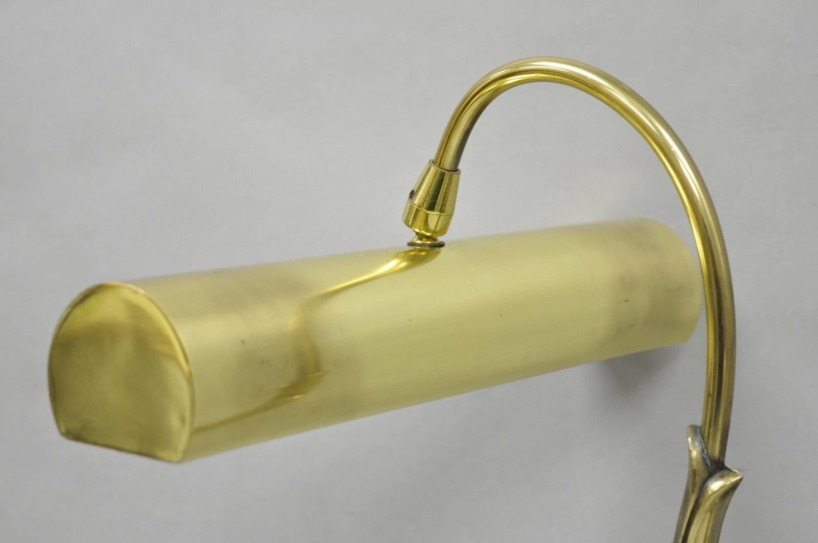 Vintage Victorian Style Brass Acanthus Scrolling Bankers Desk Table Lamp For Sale 8