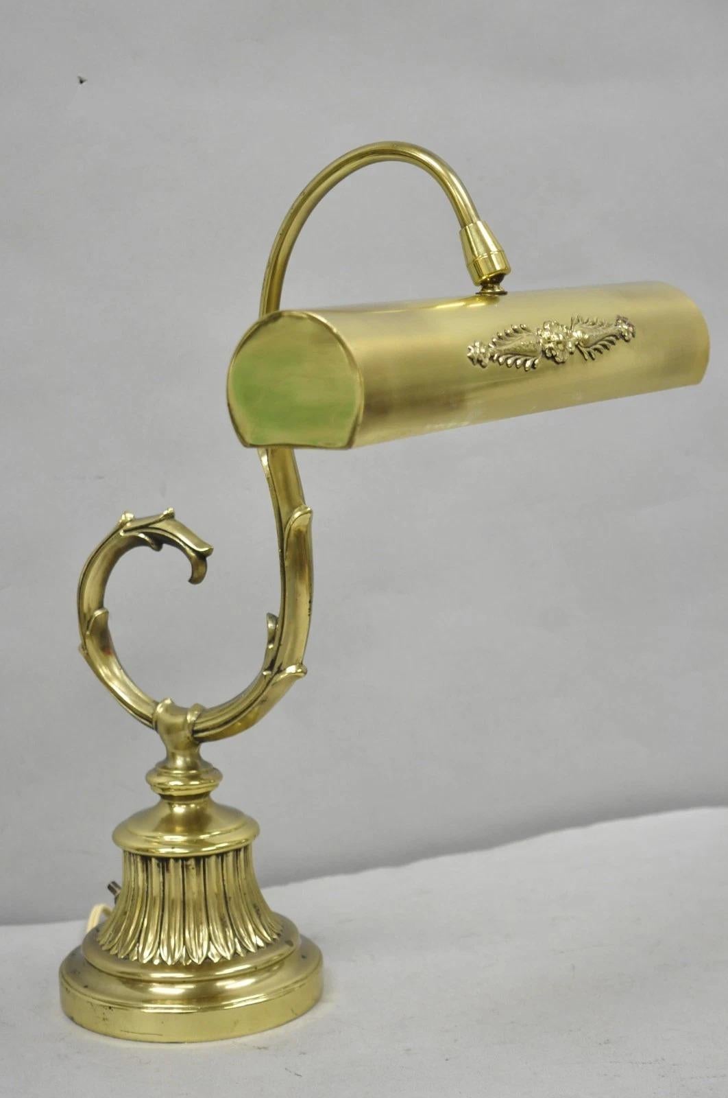 Vintage Victorian Style Brass Acanthus Scrolling Bankers Desk Table Lamp For Sale 13