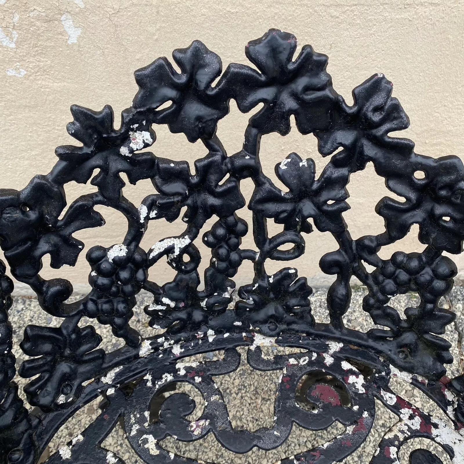 Vintage Victorian Style Cast Iron Grapevine Grape Leaf Garden Patio Set - 3 Pcs In Good Condition In Philadelphia, PA