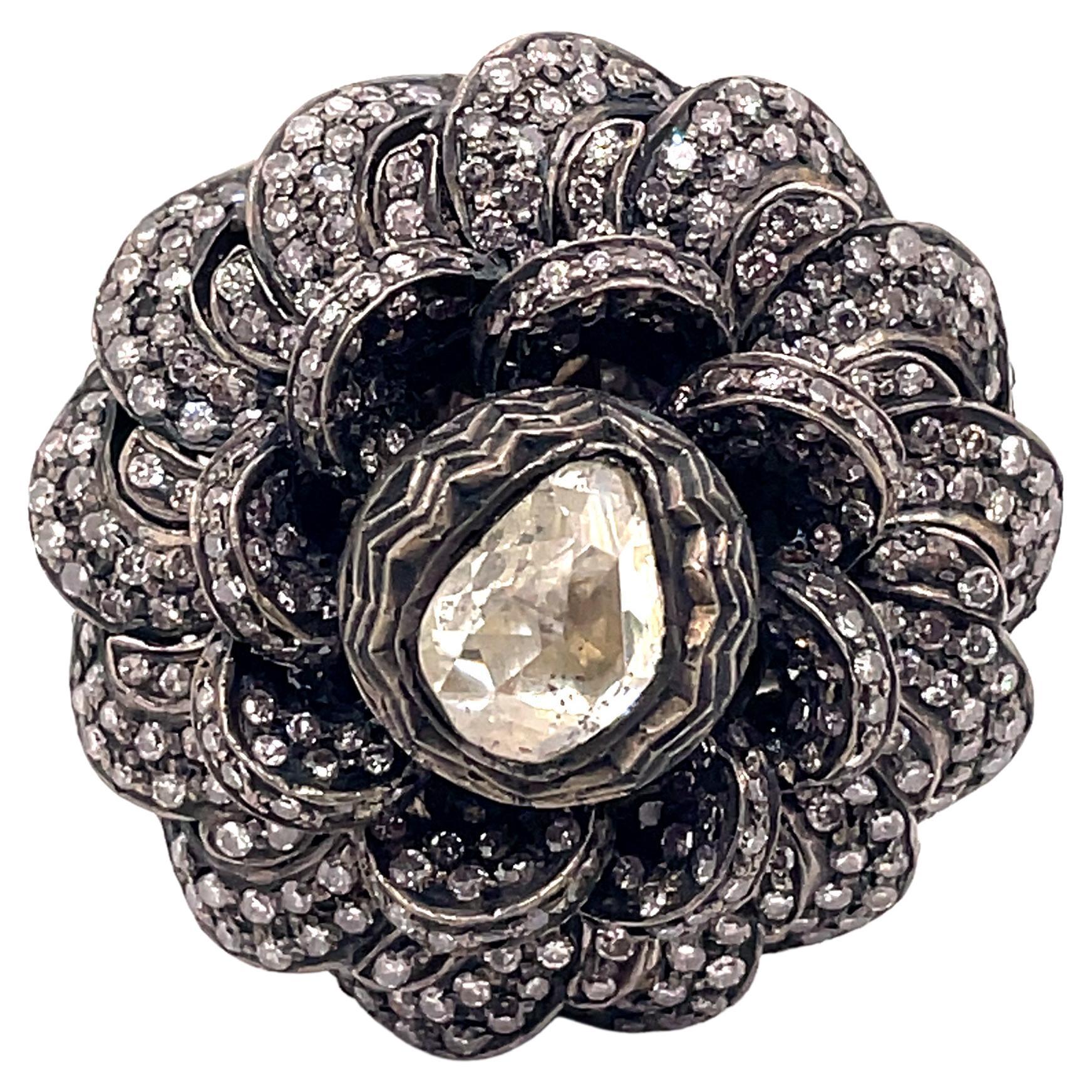 Bague à fleurs vintage de style victorien en argent et or avec diamants