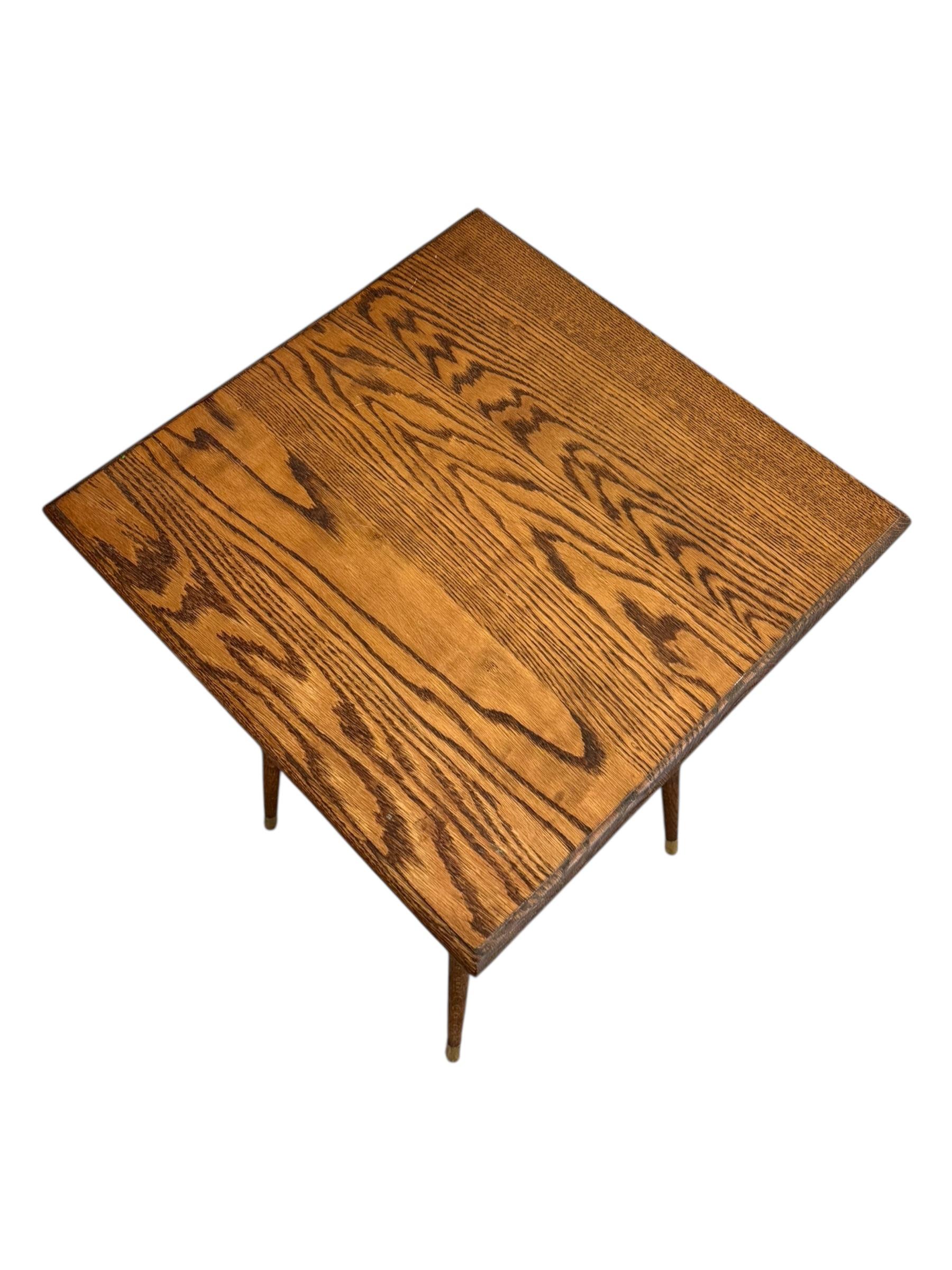 Vintage Victorian Style Figured Oak Two-Tier Side with Brass  Capped Feet. For Sale 4