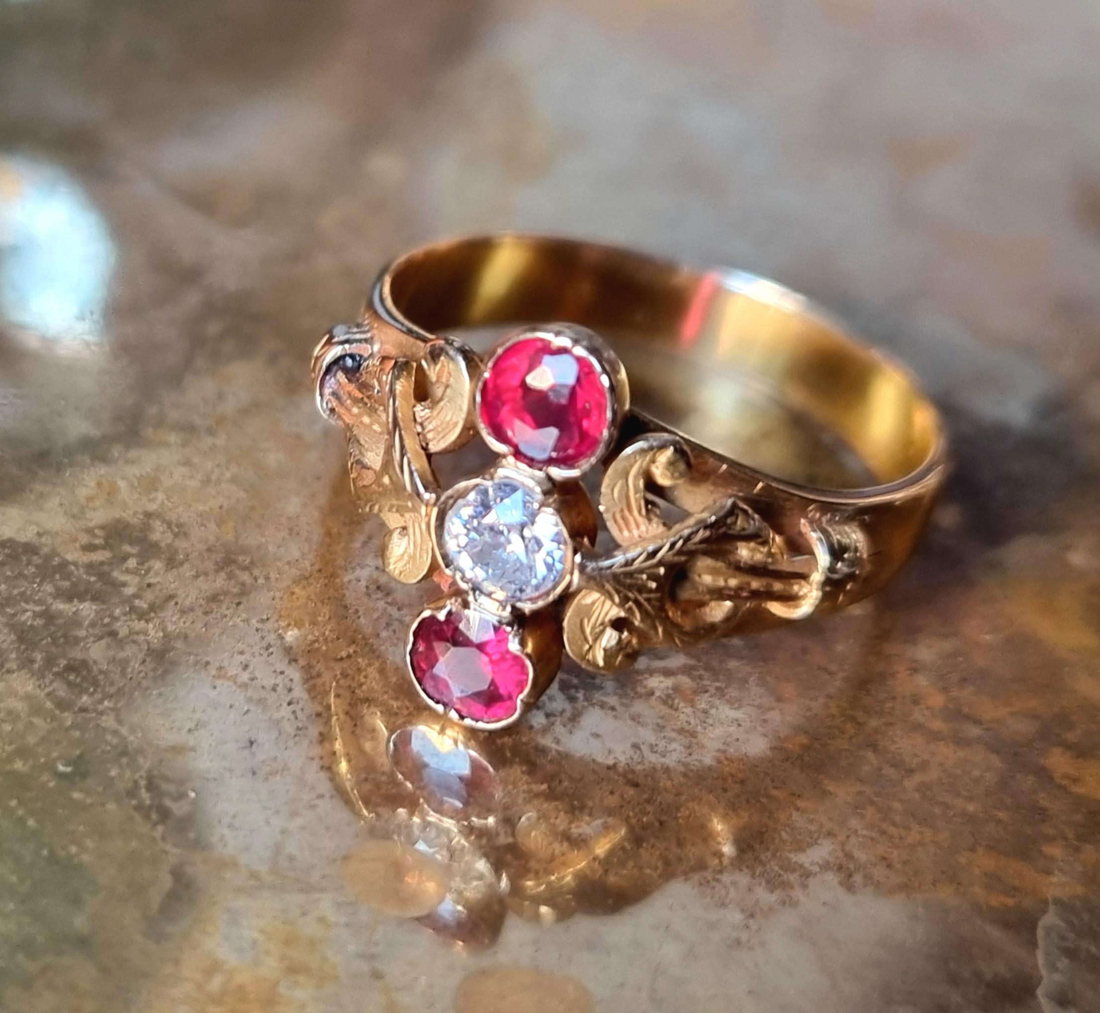 Vintage Victorian Style Ruby and Diamond Three Stone Ring For Sale 1