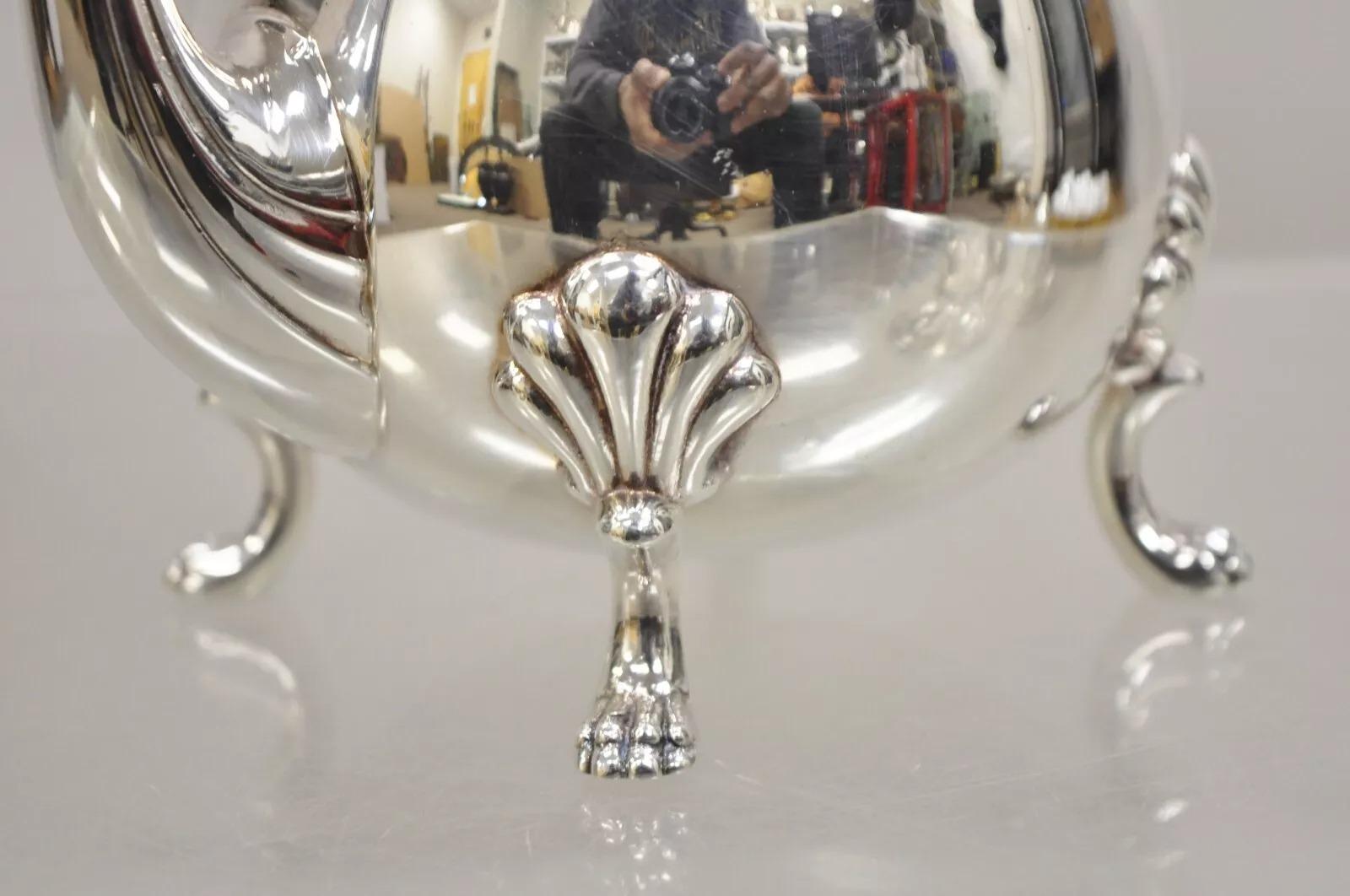 Plaqué argent Cuillère à café vintage de style victorien en métal argenté avec poignée par Crescent en vente