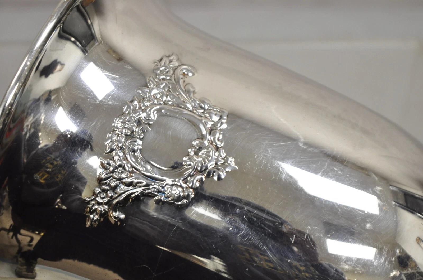Secchiello da ghiaccio per vino con scanalatura in stile vittoriano d'epoca, con scanalatura in argento in vendita 2