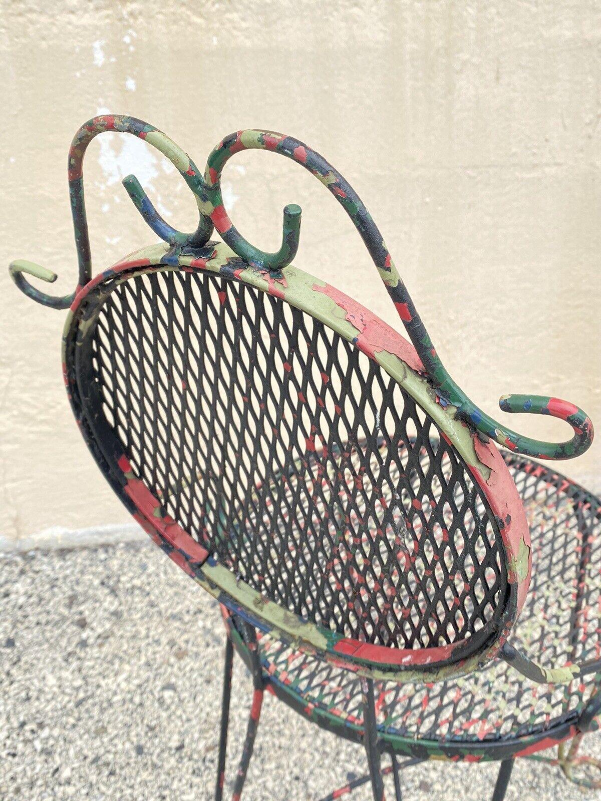 Vintage Victorian Style Small Wrought Iron Camo Paint Garden Patio Chairs Set 4 For Sale 6