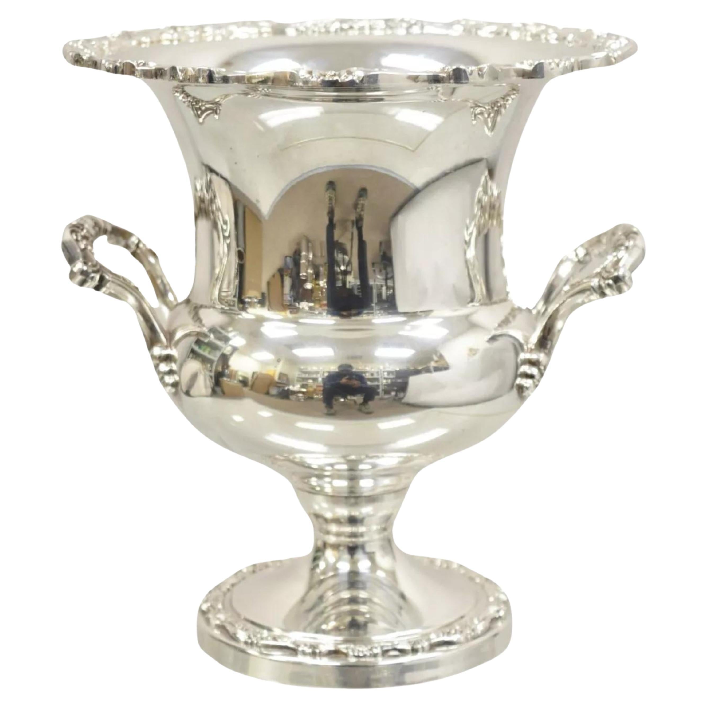 Vintage viktorianischen Stil groß geriffelte Trophäe Cup Champagner Chiller Eiskübel