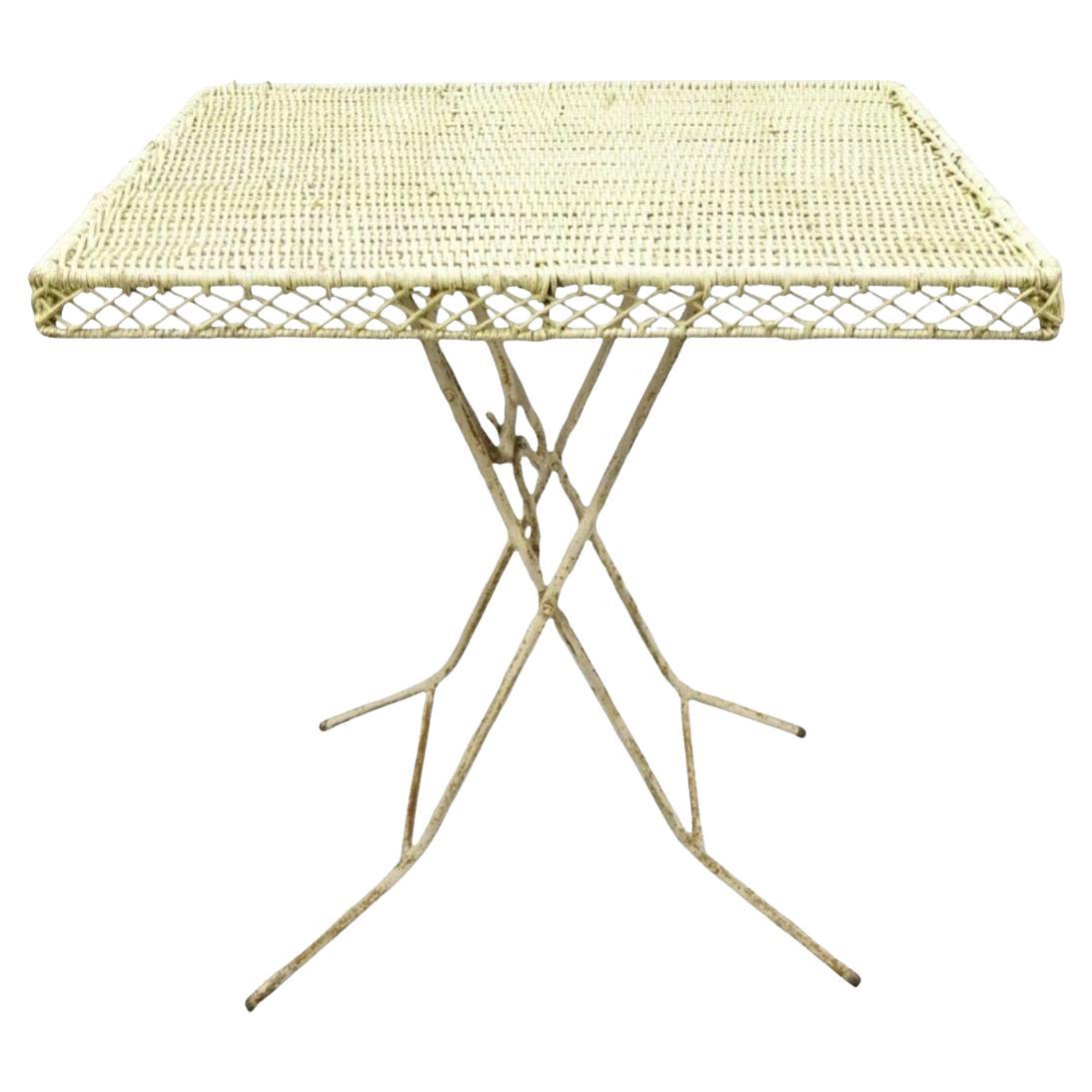 Vintage viktorianischen Stil Schmiedeeisen Wicker Rattan Top Folding Karte Spieltisch im Angebot