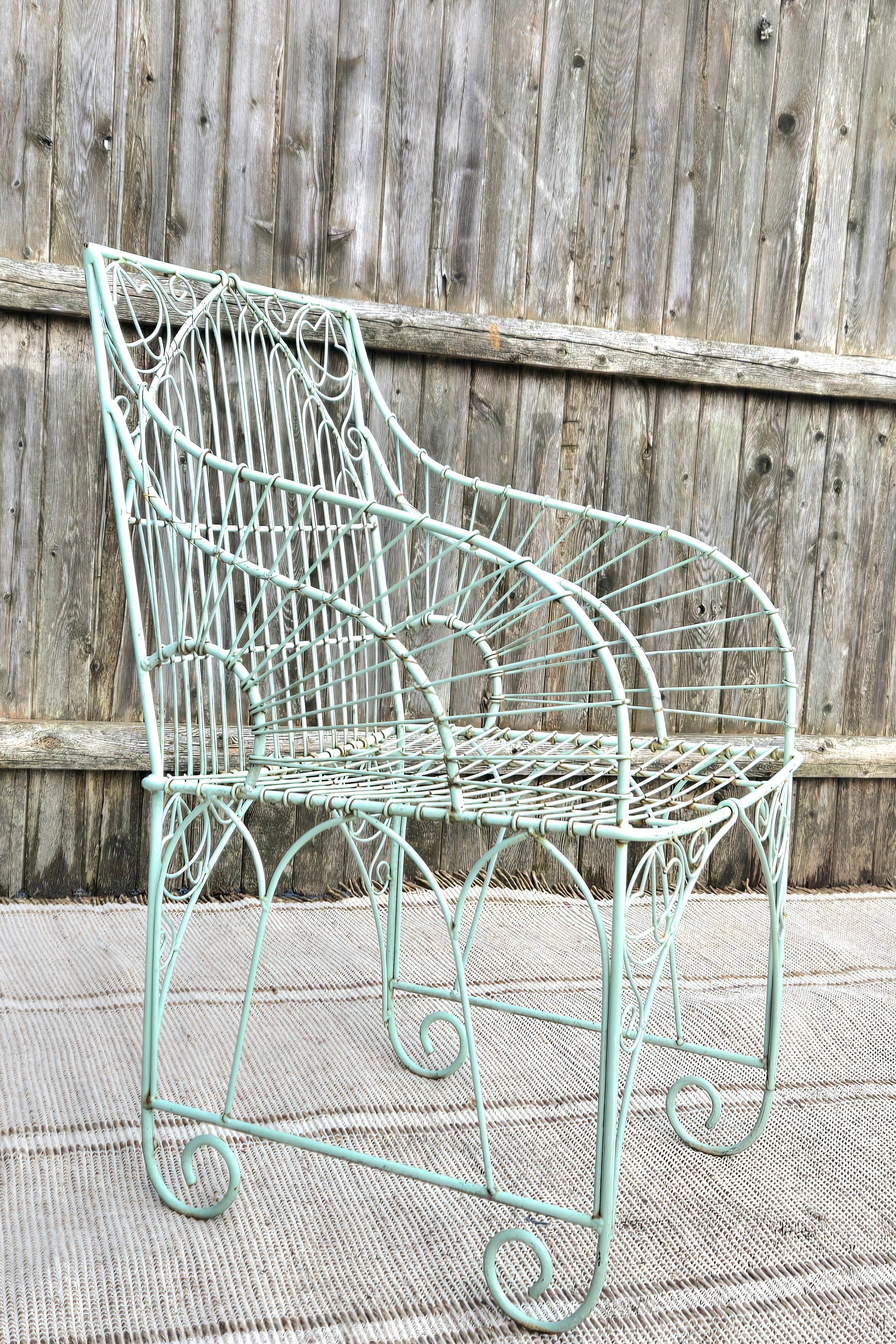 This is a beautiful vintage patio and garden chair with natural green patina. Purvhase as a single chair or the set of 6. An excellent choice for any patio, balcony, or pool.


Made of high-quality wrought iron and metal, this set of vintage wrought