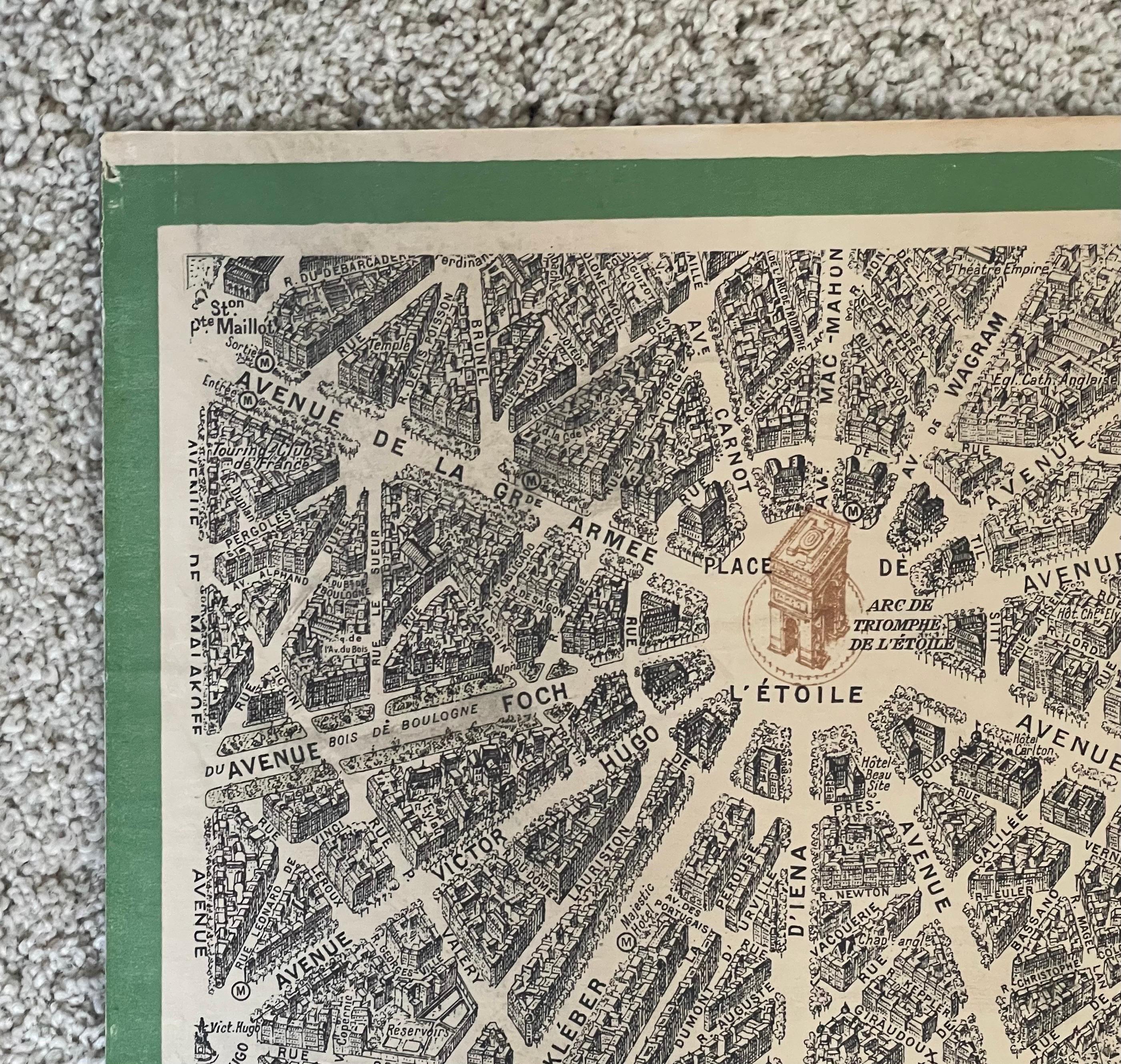 Carte lithographique vintage « View of the Center of Paris Taken from the Air » en vente 5