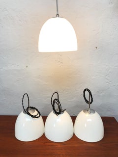 Vilhelm Lauritzen für Louis Poulsen: Opal Delta Pendent, Vintage
