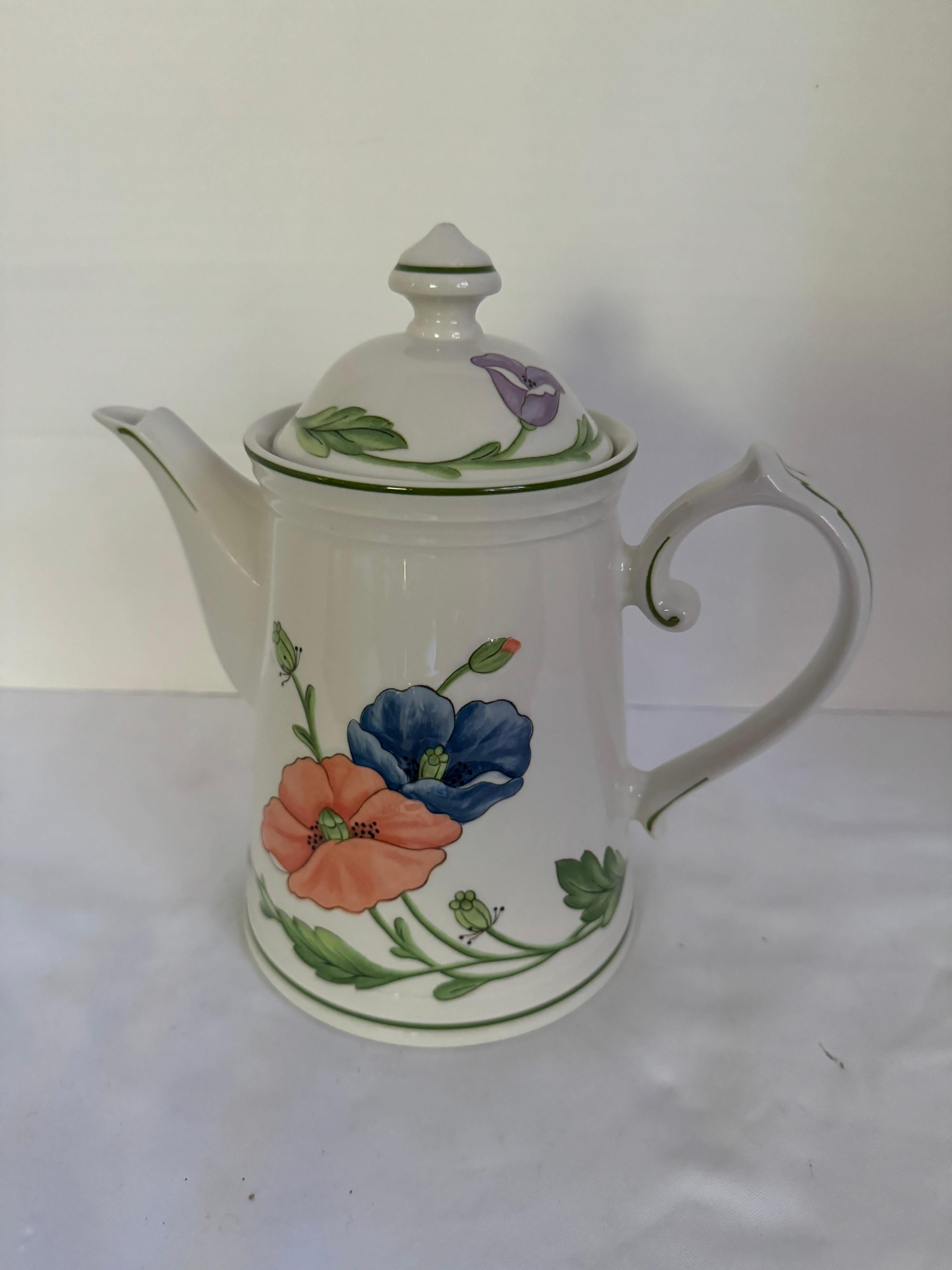 Vintage Villeroy and boch partial tea set Amapola pattern For Sale 9