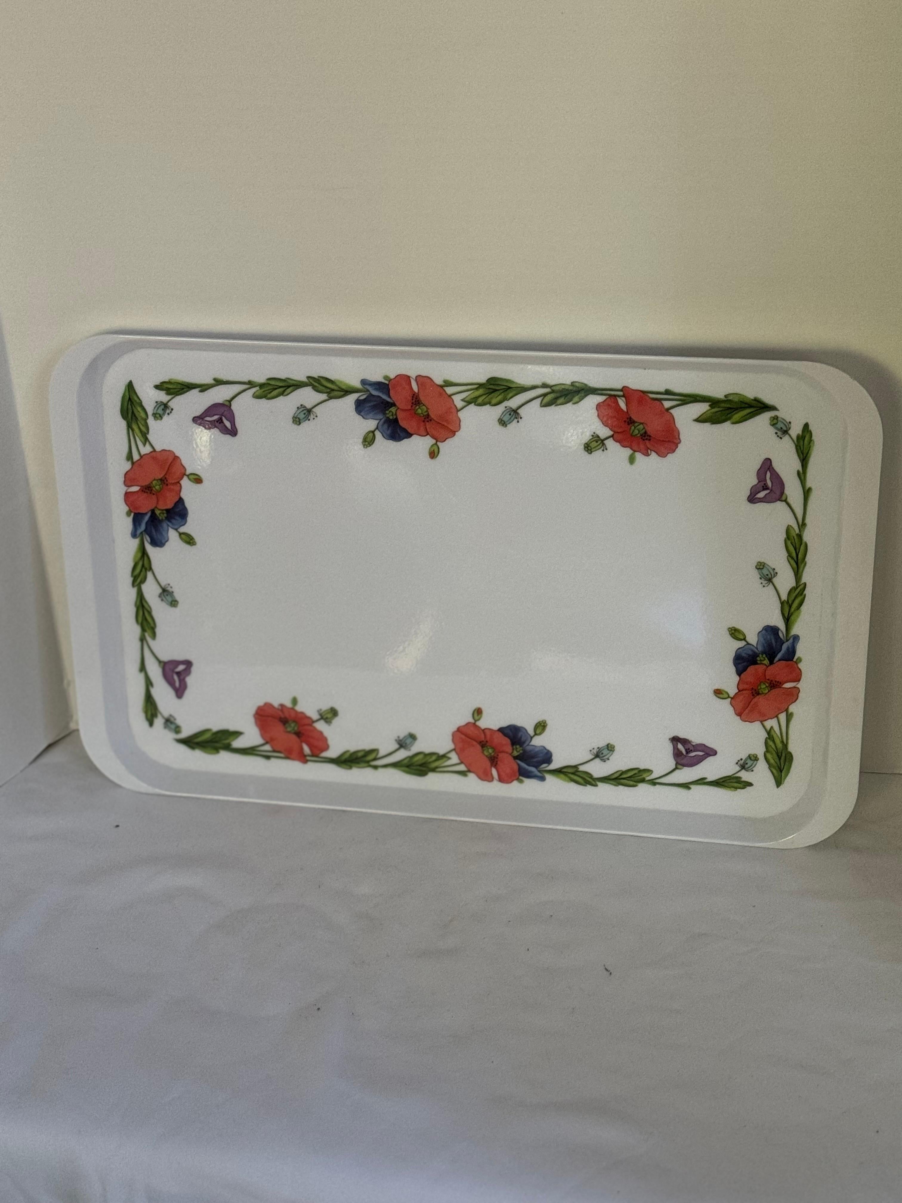 Vintage Villeroy and boch partial tea set Amapola pattern For Sale 1