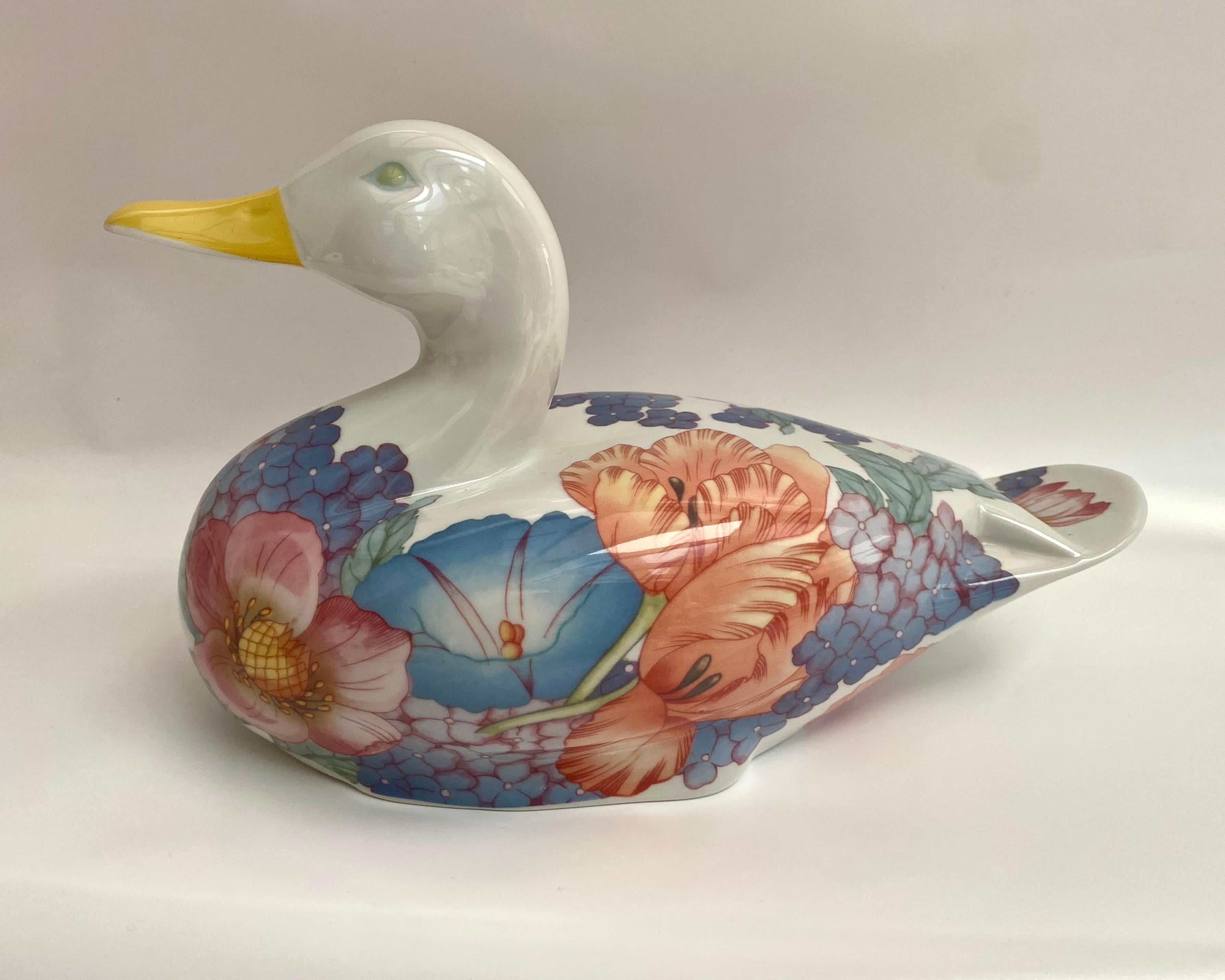 Juego de Té Vintage Villeroy & Boch Gallo Design de China de Hueso, Floral años 70, 23 piezas finales del siglo XX en venta