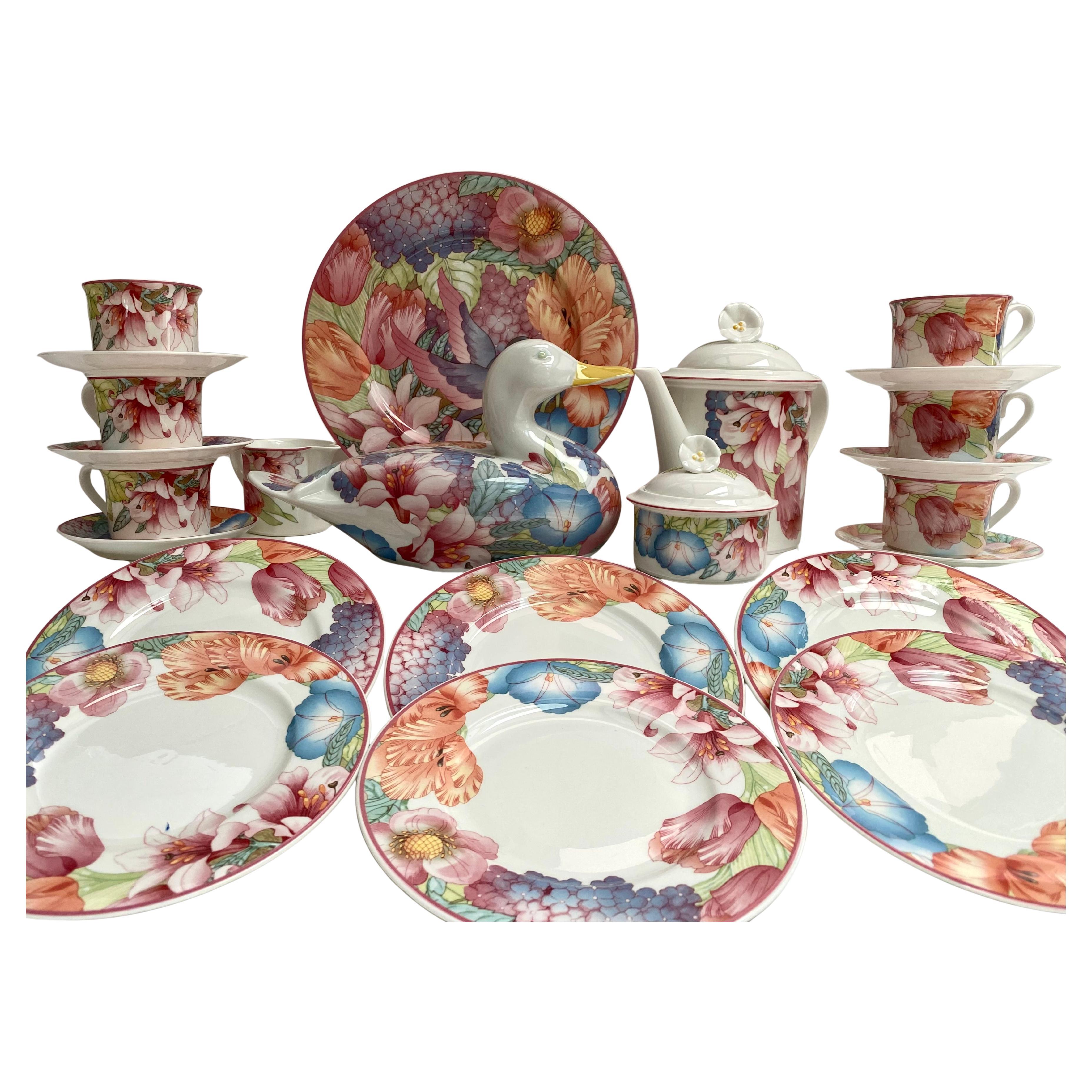 Juego de Té Vintage Villeroy & Boch Gallo Design de China de Hueso, Floral años 70, 23 piezas en venta