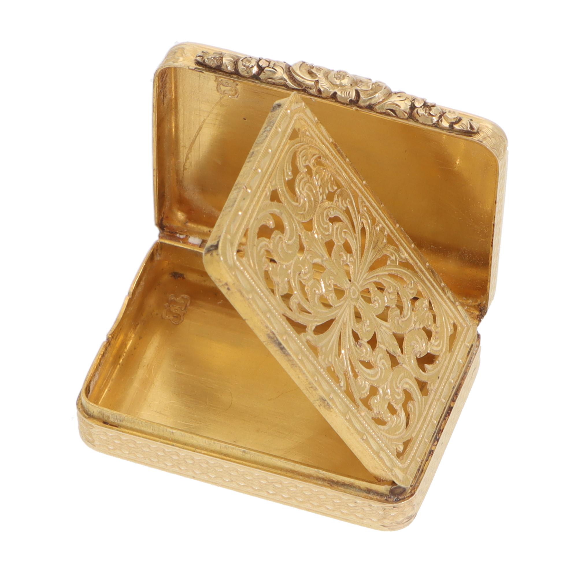 Vinagreta Vintage en Oro Amarillo en venta 1