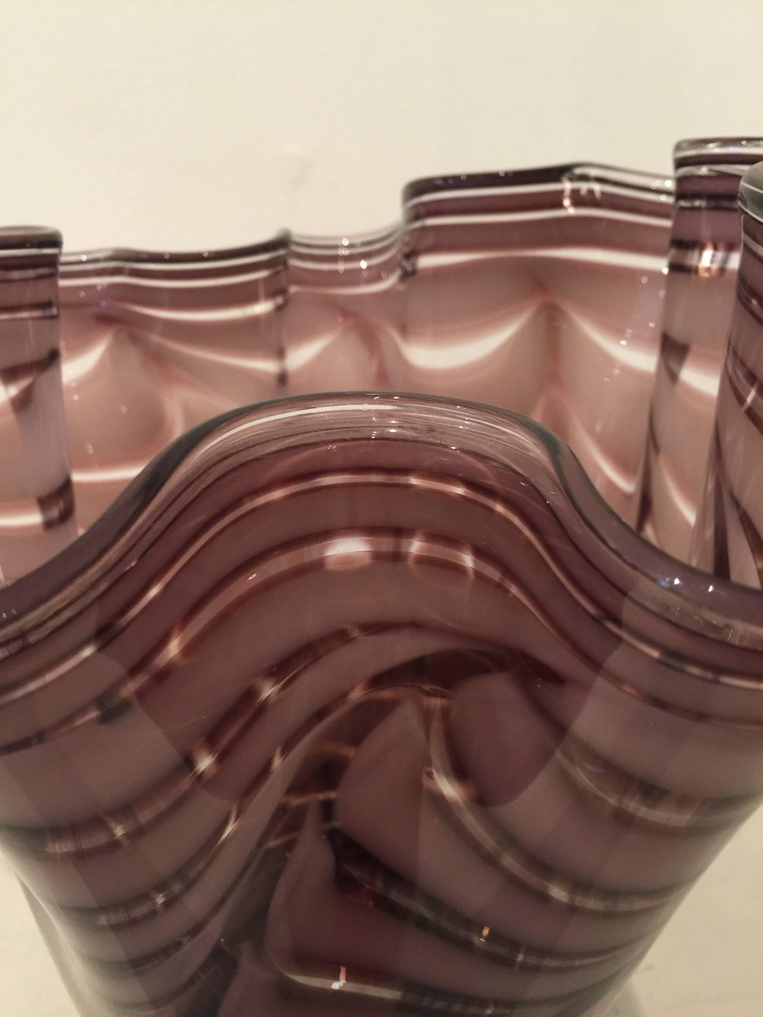Vintage Violet Colored Murano Glass Vase In Good Condition For Sale In West Palm Beach, FL
