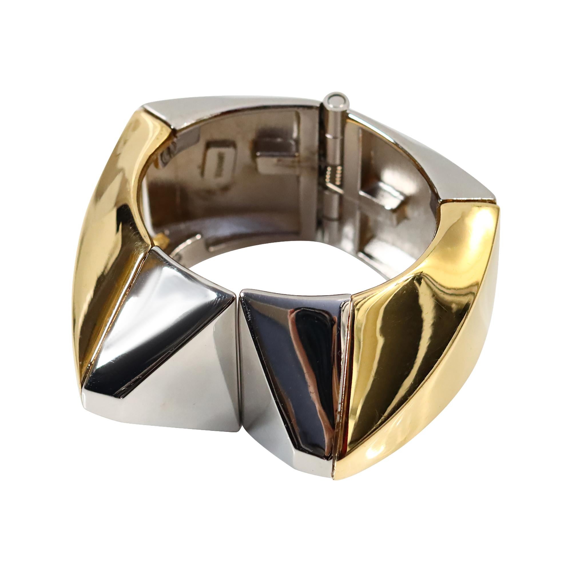 Vintage Vionnet Silver and Gold Cuff Bracelet Circa 1980 en vente 8