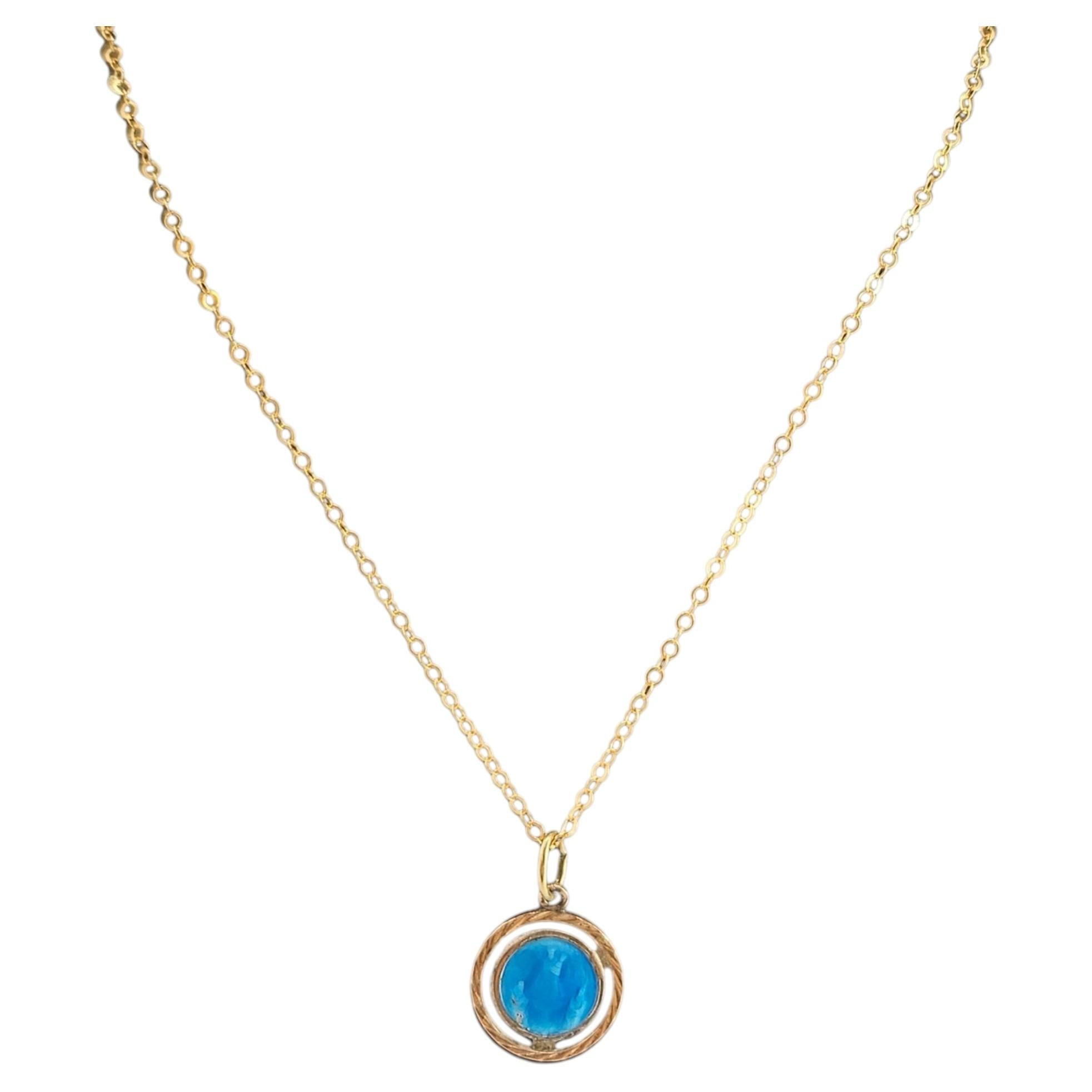 Vintage Virgin Mary Pendant Necklace
