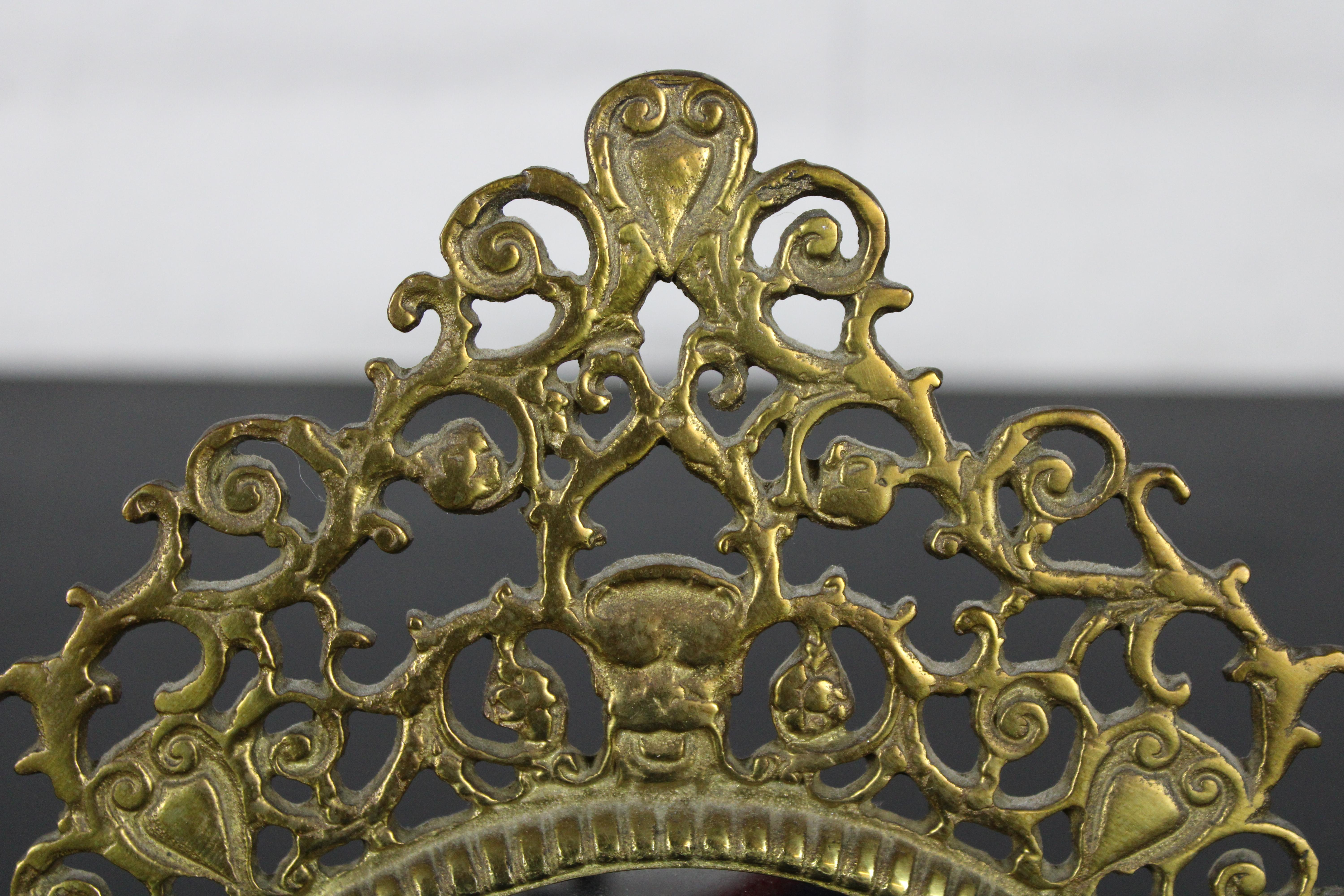 Vintage Virginia Metalcrafters Solid Brass Baroque Filigree Vanity Table Mirror 4