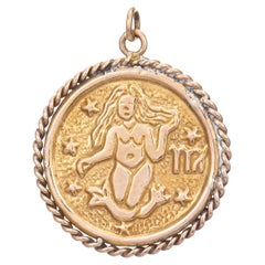 Vintage Virgo Medallion Pendant 14k Yellow Gold Zodiac Round Charm Jewelry