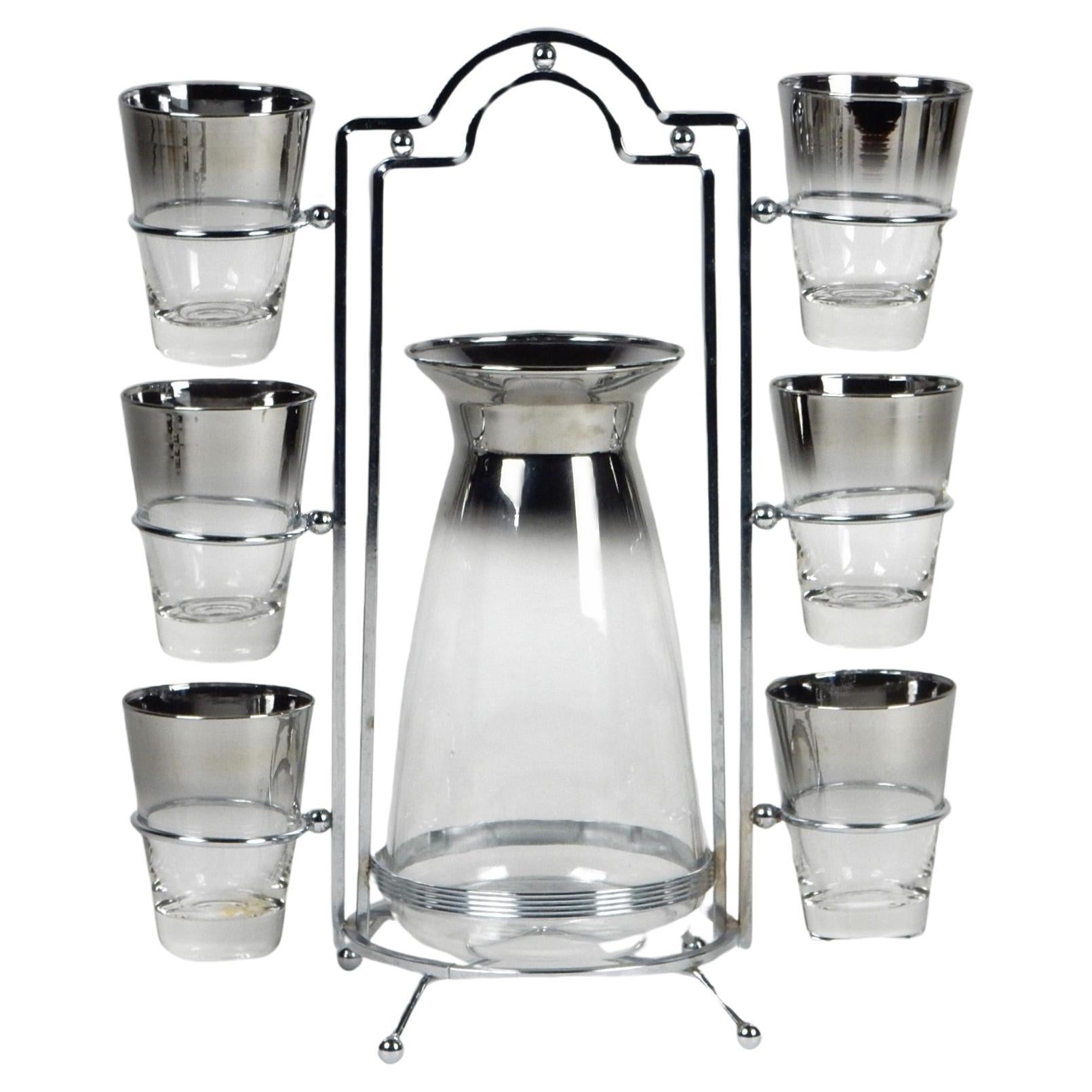 16 piece set of Vitreon Queen's Luster barware set. 
Also known as 
