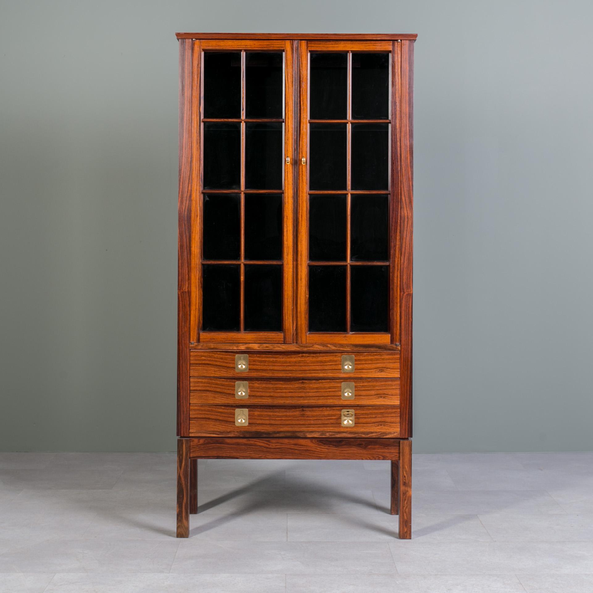 Vitrina vintage de BRUKSBO, Noruega, años 60 en Bueno estado para la venta en Wrocław, Poland