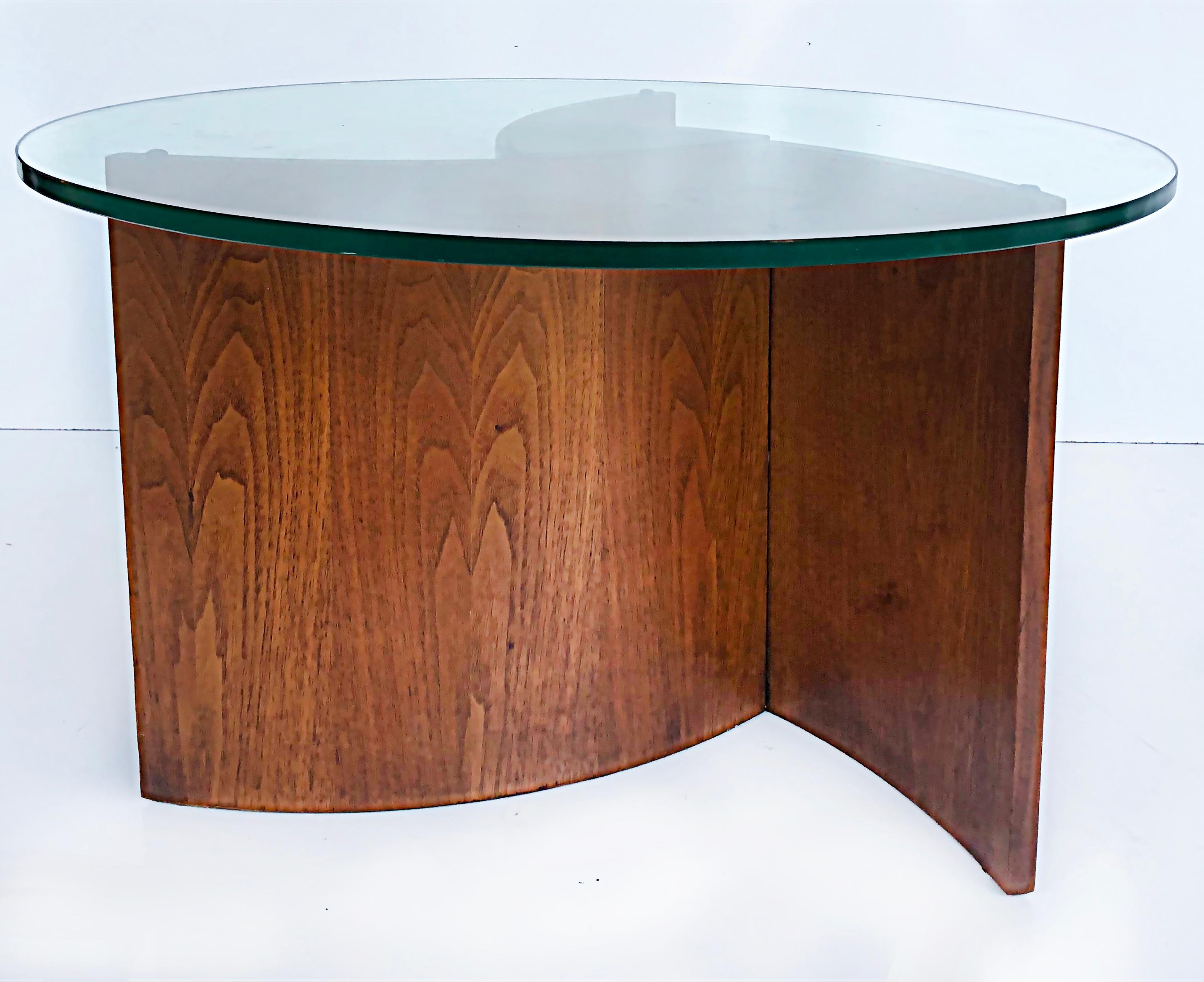 20th Century Vintage Vladimir Kagan Propellor Form Walnut Coffee Table with Glass Top, 1960s