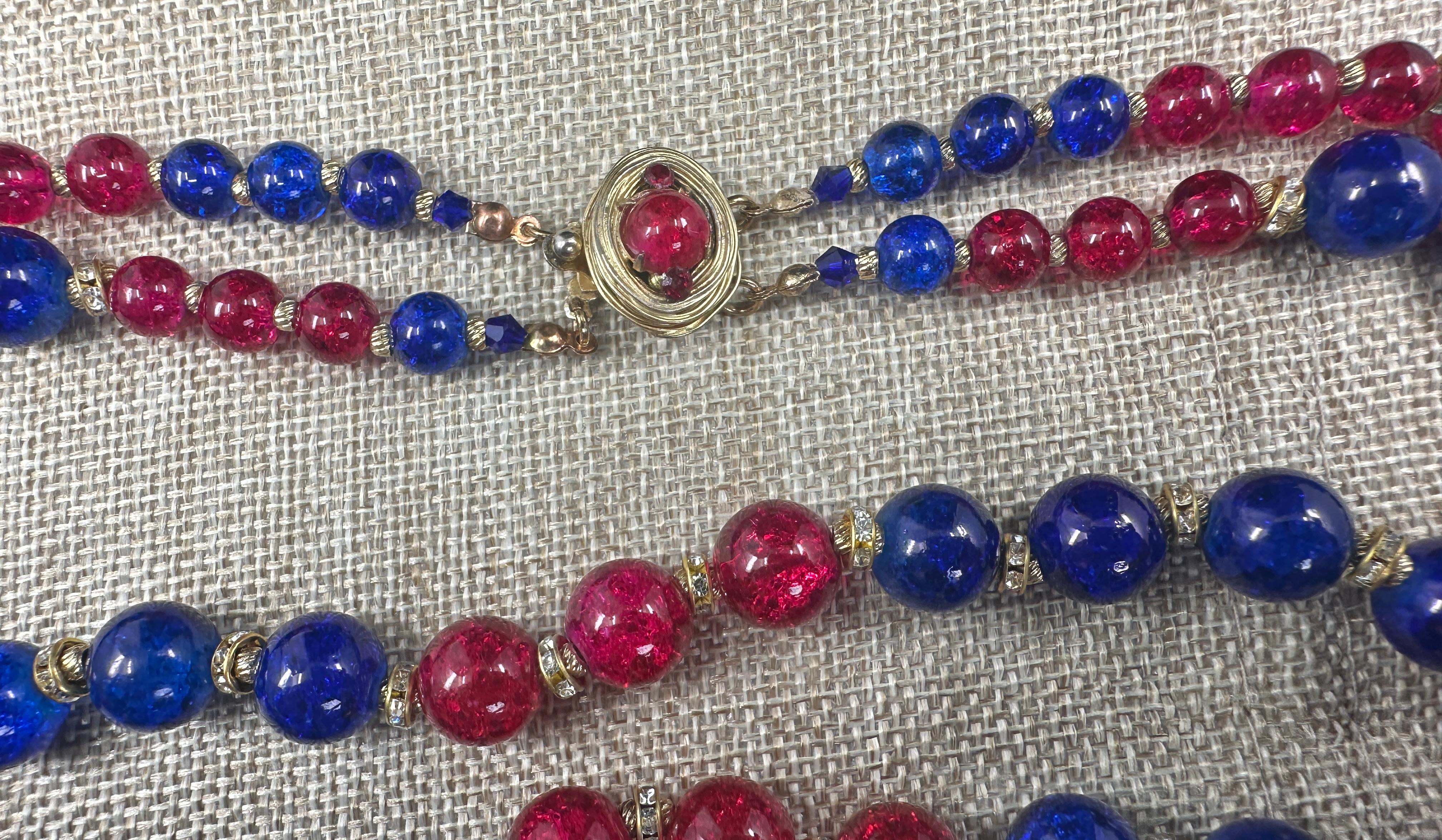 Vintage Vogue Gripoix Glass Multistrand Necklace 1950s Red Blue Crackle Glass For Sale 2
