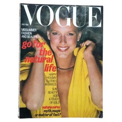 Vintage Vogue Magazine : July 1977